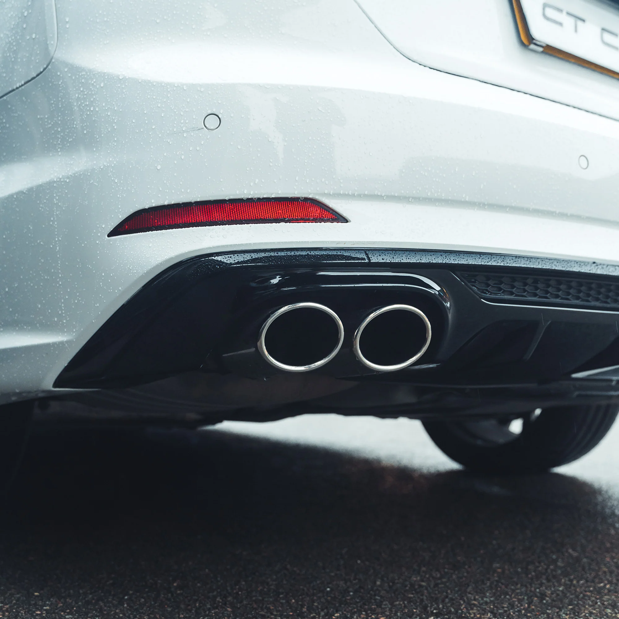 AUDI A5/S5 B9 2016-2019 GLOSS BLACK DIFFUSER - V1 - Image 4