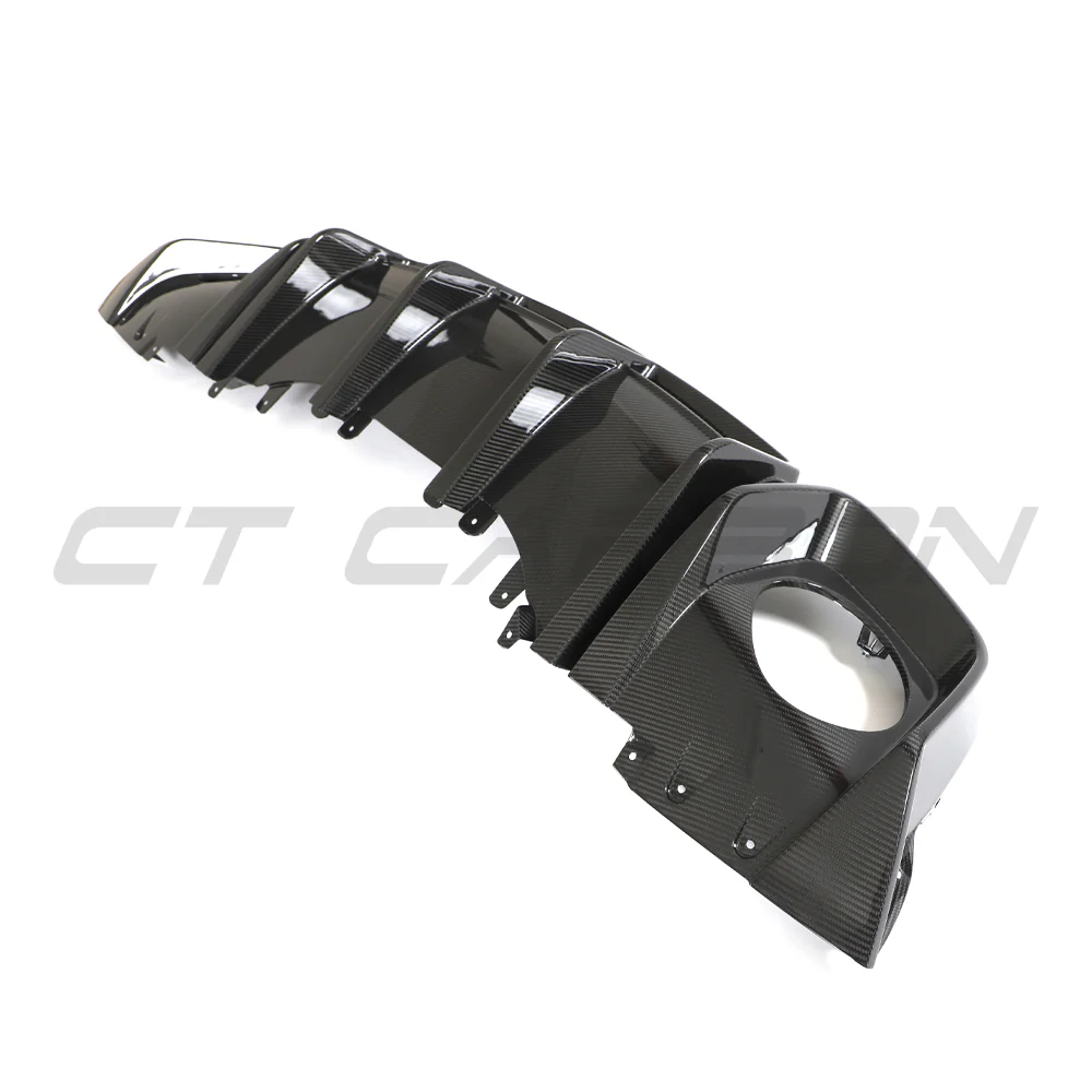 AUDI R8 V10 GEN 2.5 CARBON FIBRE DIFFUSER - Image 3