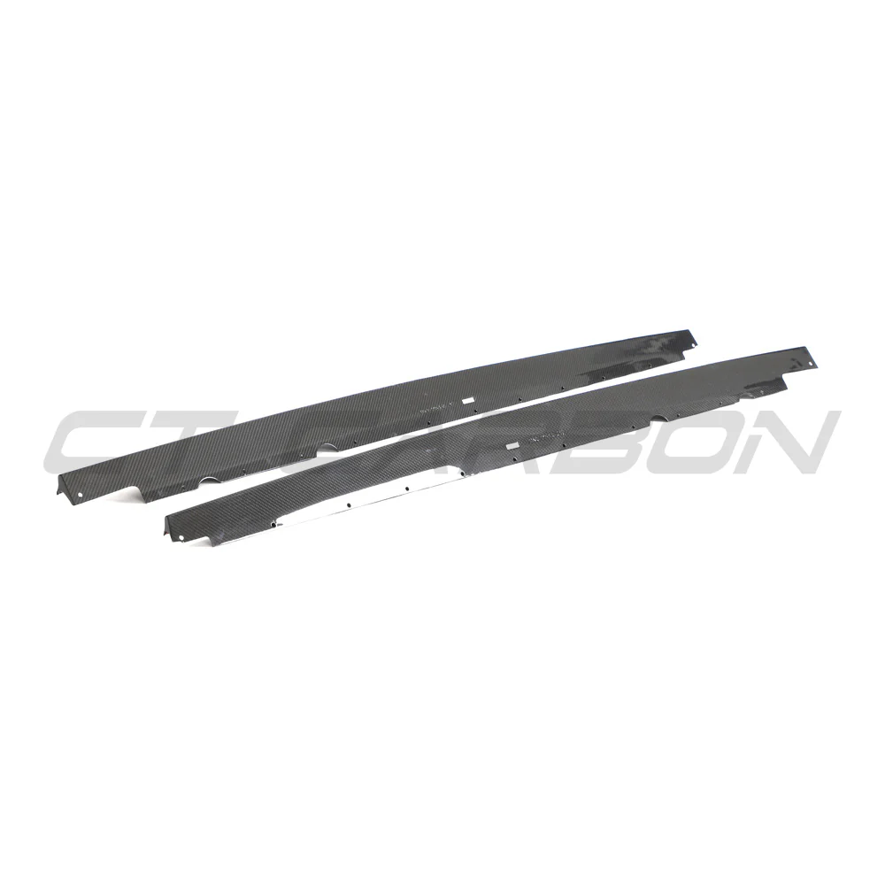 AUDI R8 V10 GEN 2.5 CARBON FIBRE SIDE SKIRTS - Image 2