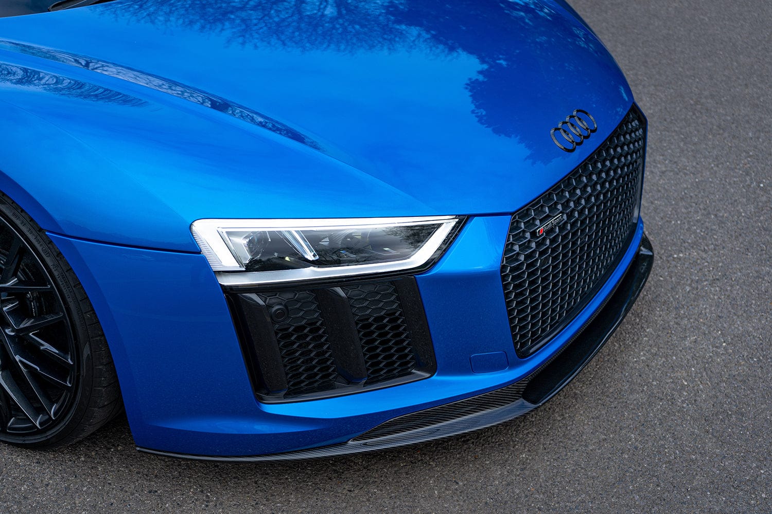 AUDI R8 V10 GEN 2 CARBON FIBRE KIT - V STYLE - Image 27