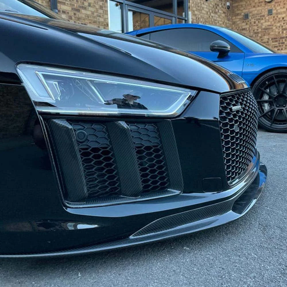 AUDI R8 V10 GEN 2 CARBON FIBRE SIDE GRILLES - Image 4