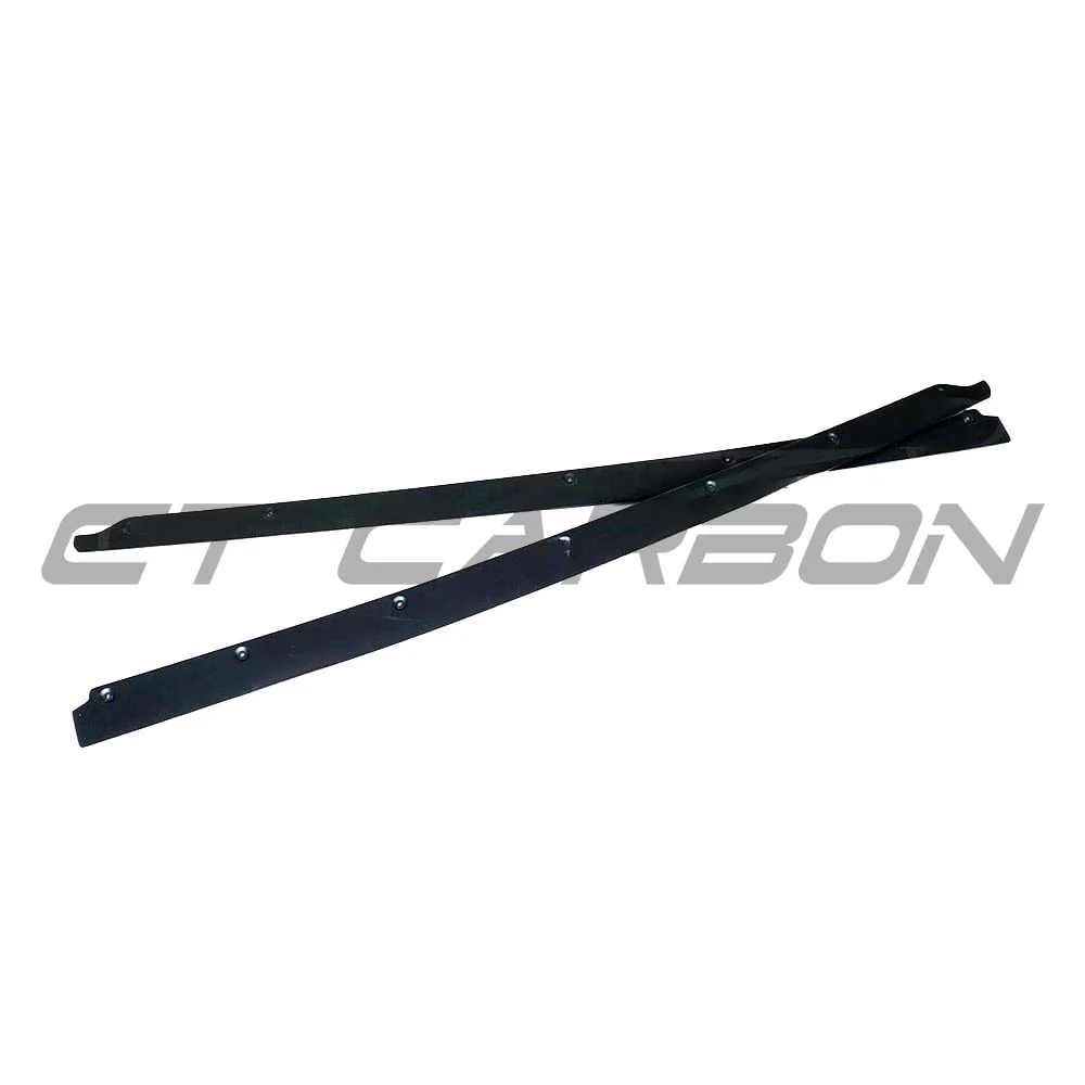 AUDI R8 V10 GEN 2 CARBON FIBRE SIDE SKIRTS - CT CARBON - Image 4