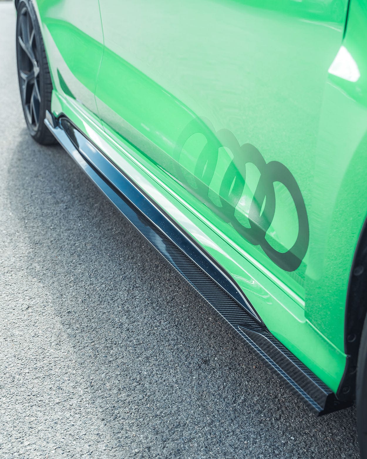 AUDI RS3 8Y 2022+ CARBON FIBRE SIDE SKIRTS V1 - CT DESIGN - Image 3
