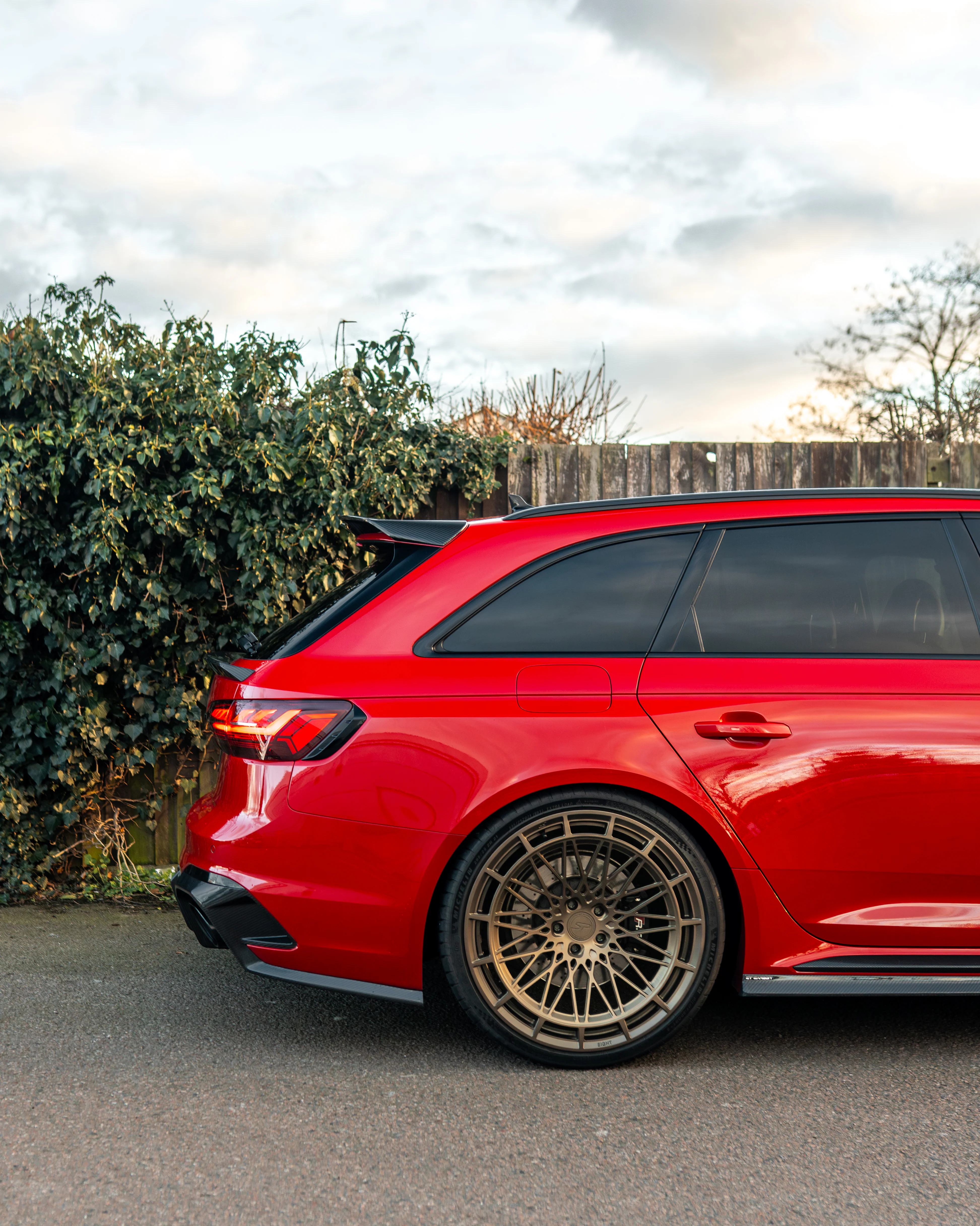 AUDI RS4 B9 & B9.5 2016-2024 CARBON FIBRE DIFFUSER - CT DESIGN - Image 4