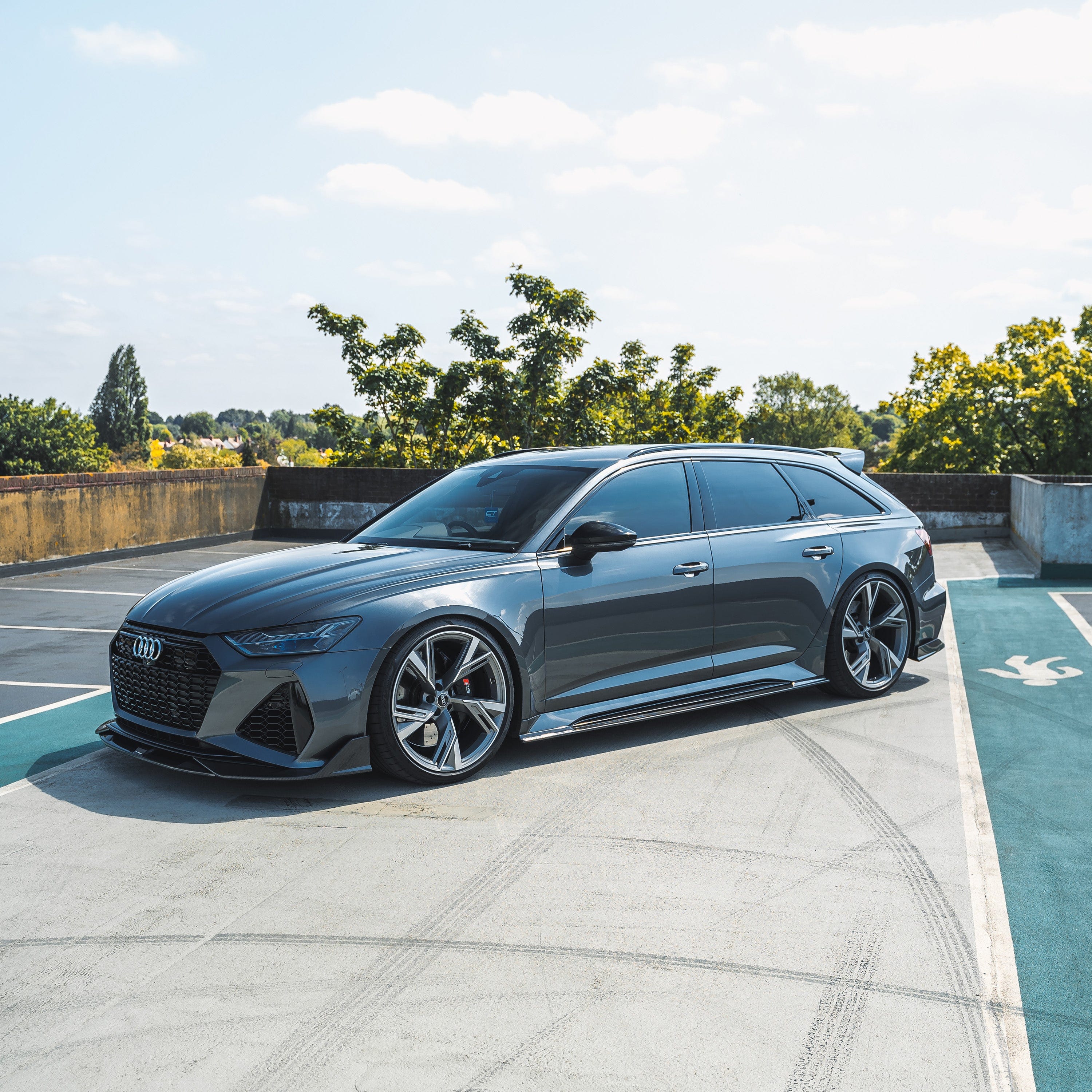 AUDI RS6 C8 AVANT FULL CARBON FIBRE KIT V1 - CT DESIGN - Image 2