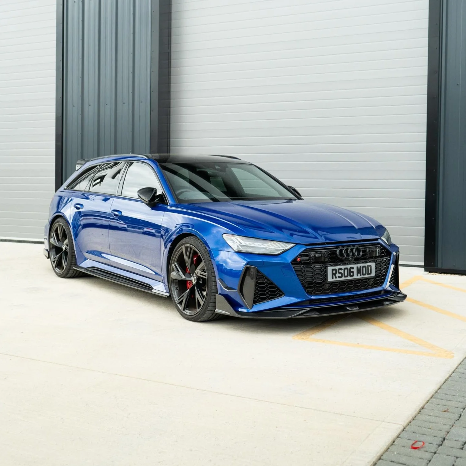 AUDI RS6 AVANT FULL CARBON FIBRE KIT - CT DESIGN V2 - Image 2