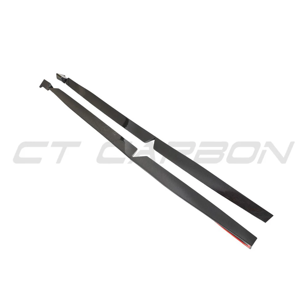 AUDI RSQ8 2020+ CARBON FIBRE SIDE SKIRTS - CT CARBON - Image 7