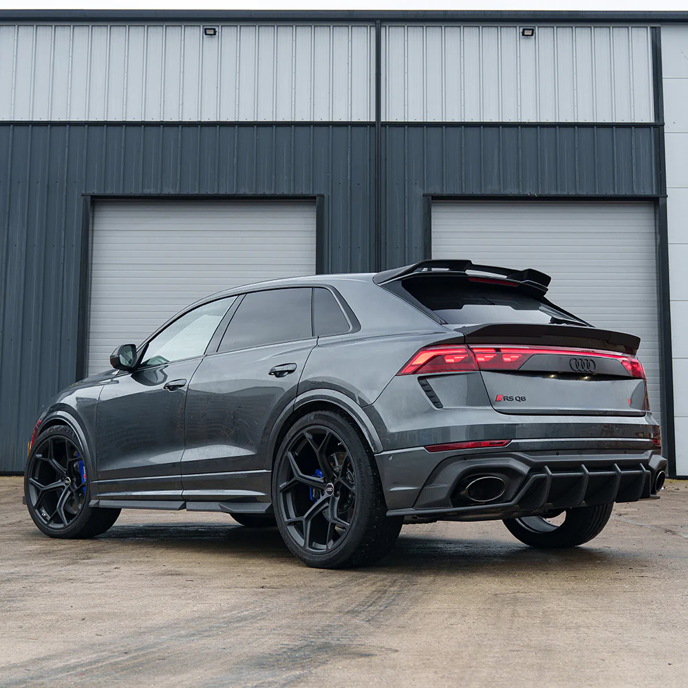 AUDI RSQ8 FACELIFT 2025+ CARBON FIBRE FULL KIT - CT DESIGN - Image 2