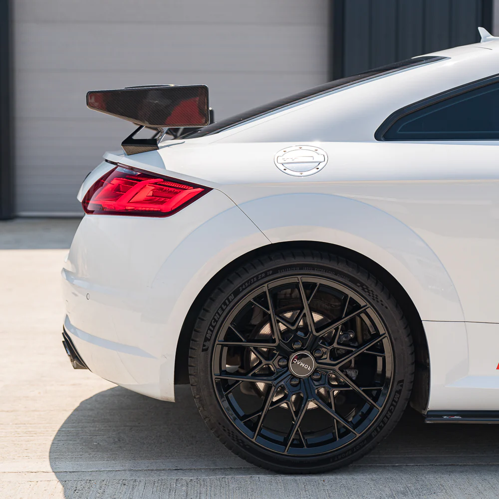 AUDI TT/TTS/TTRS QUATTRO MK3 CARBON FIBRE WING - Image 5