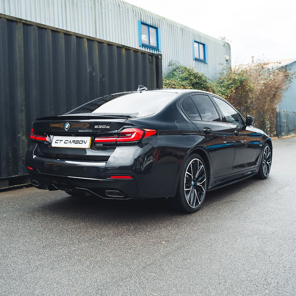 BMW 5 SERIES G30 LCI 2021+ GLOSS BLACK KIT - V4 - Image 3
