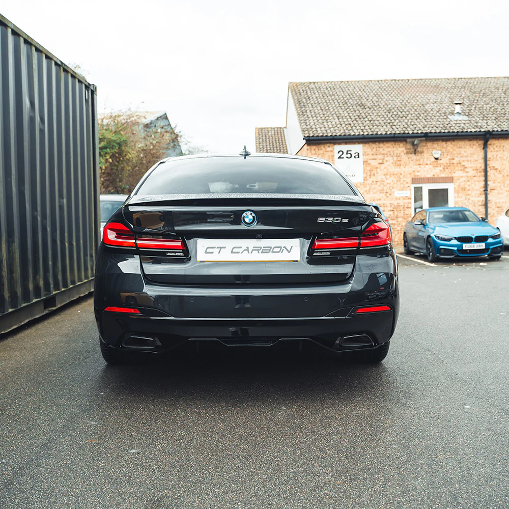 BMW 5 SERIES G30 LCI 2021+ GLOSS BLACK KIT - V4 - Image 6