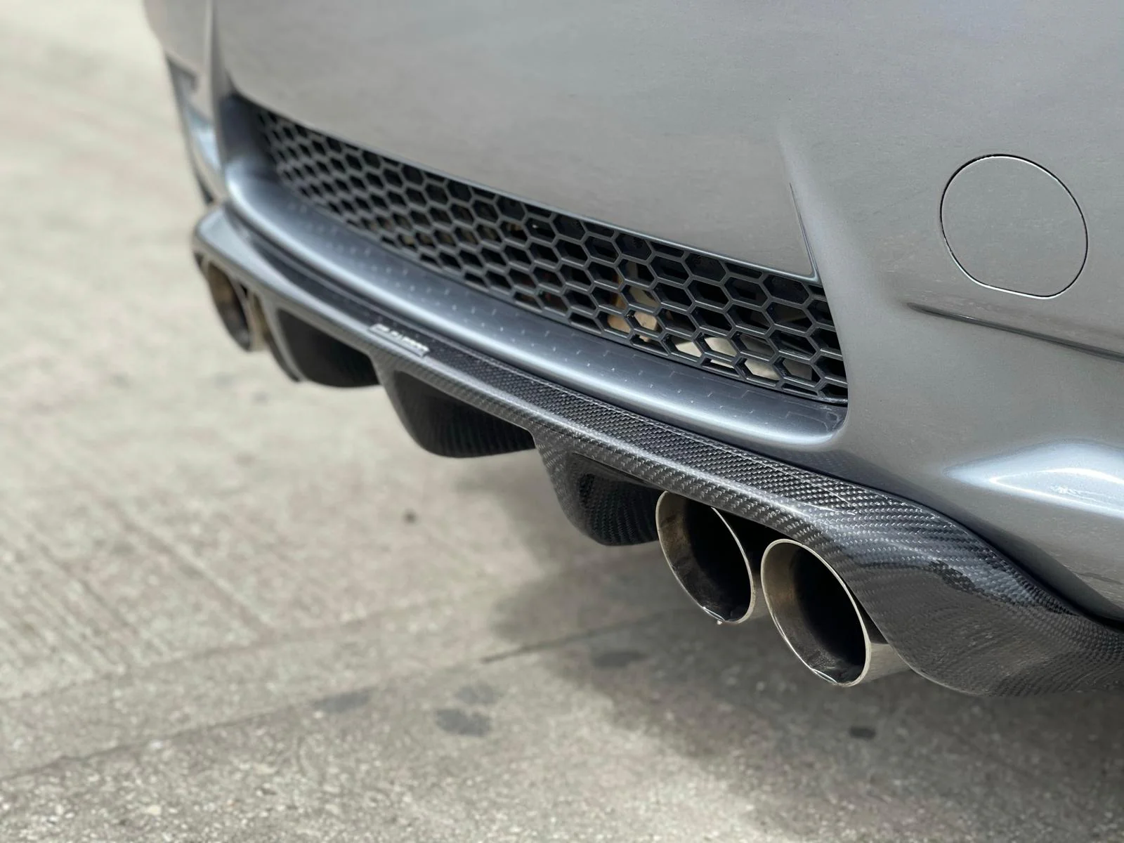 BMW E92 M3 FULL CARBON FIBRE KIT - V2 - Image 5