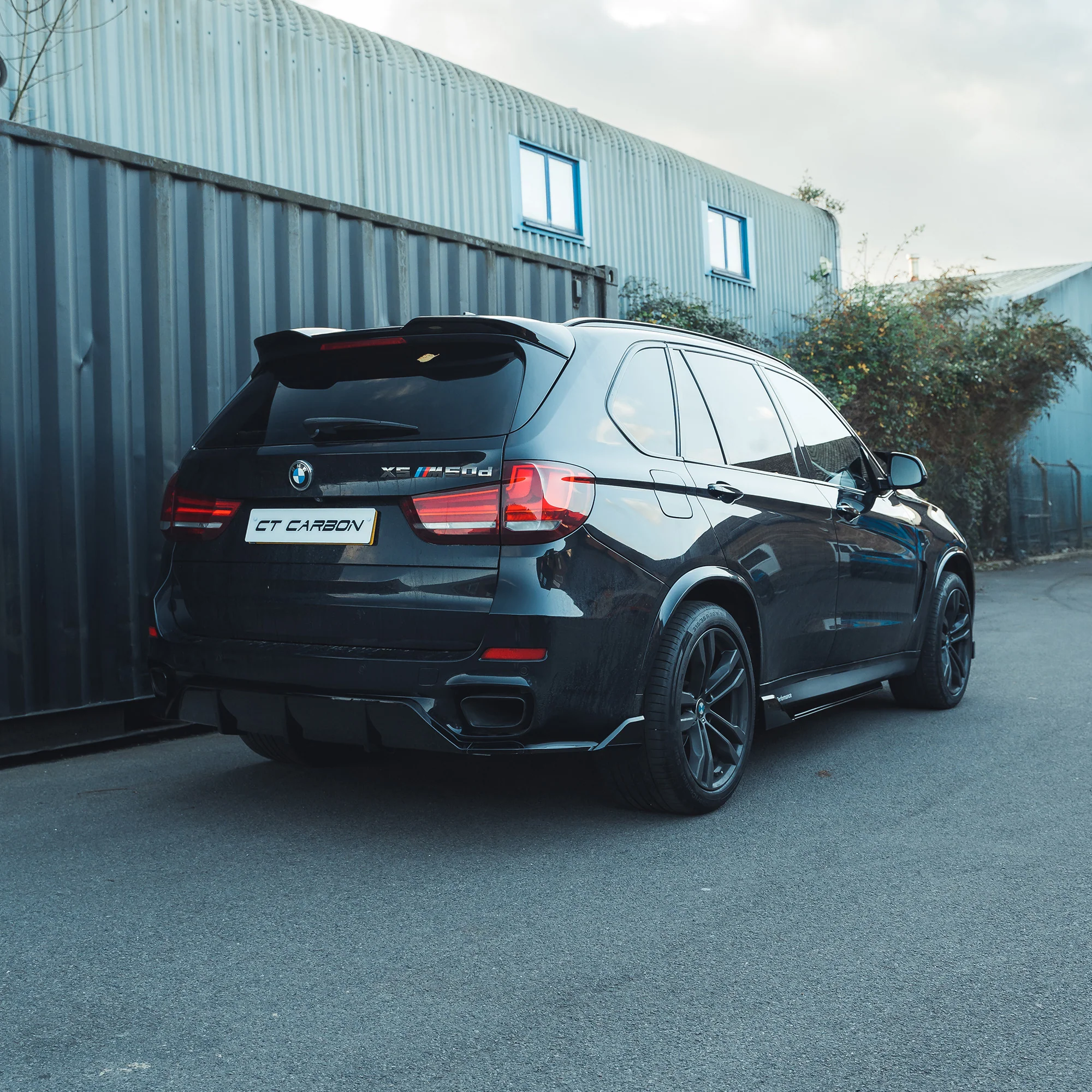 BMW F15 X5 2014-2018 FULL GLOSS BLACK KIT - V3 - Image 3