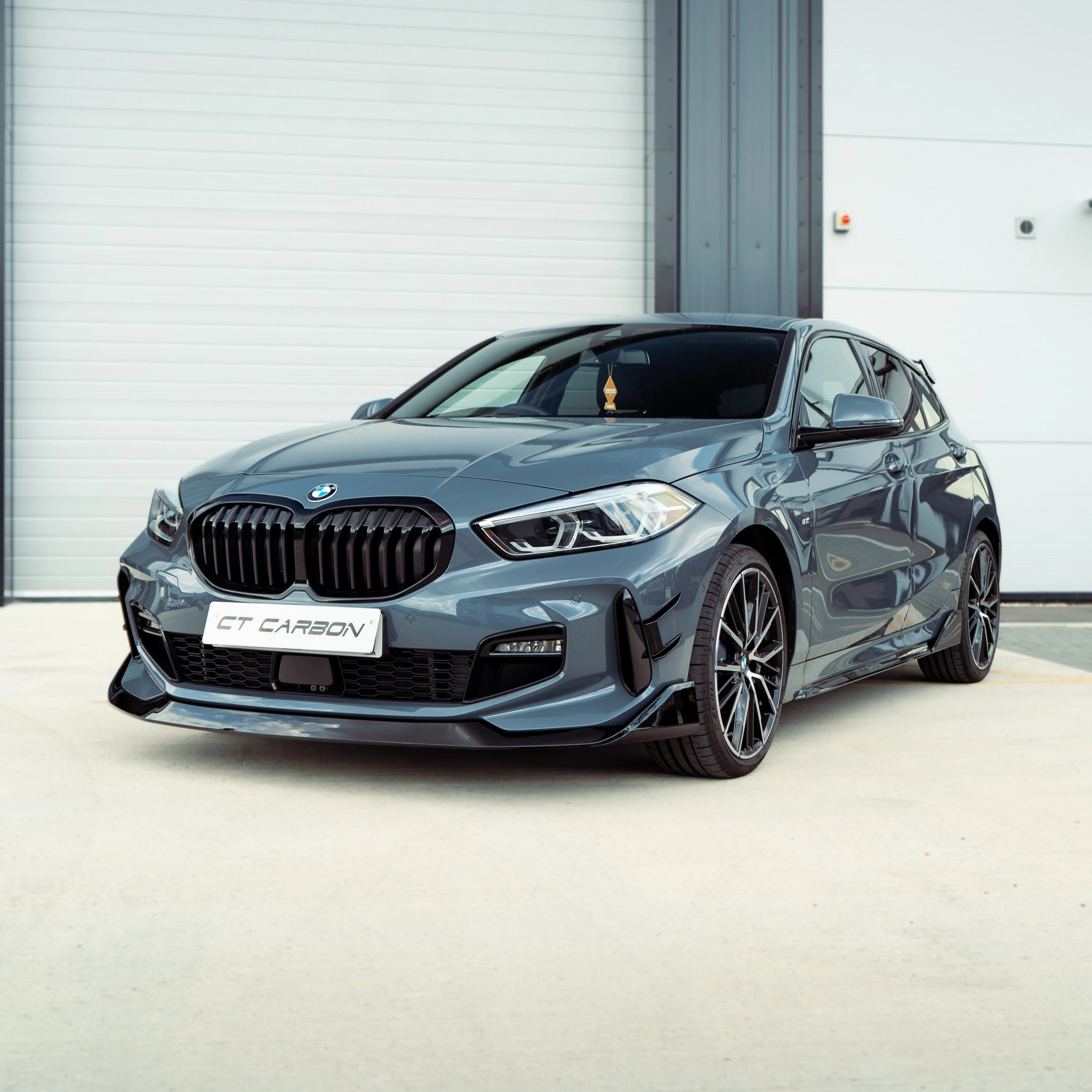BMW F40 1 SERIES GLOSS BLACK SINGLE SLAT GRILLE - Image 11