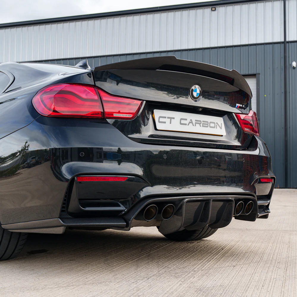 BMW M4 F82 CARBON FIBRE SPOILER - V STYLE - Image 3