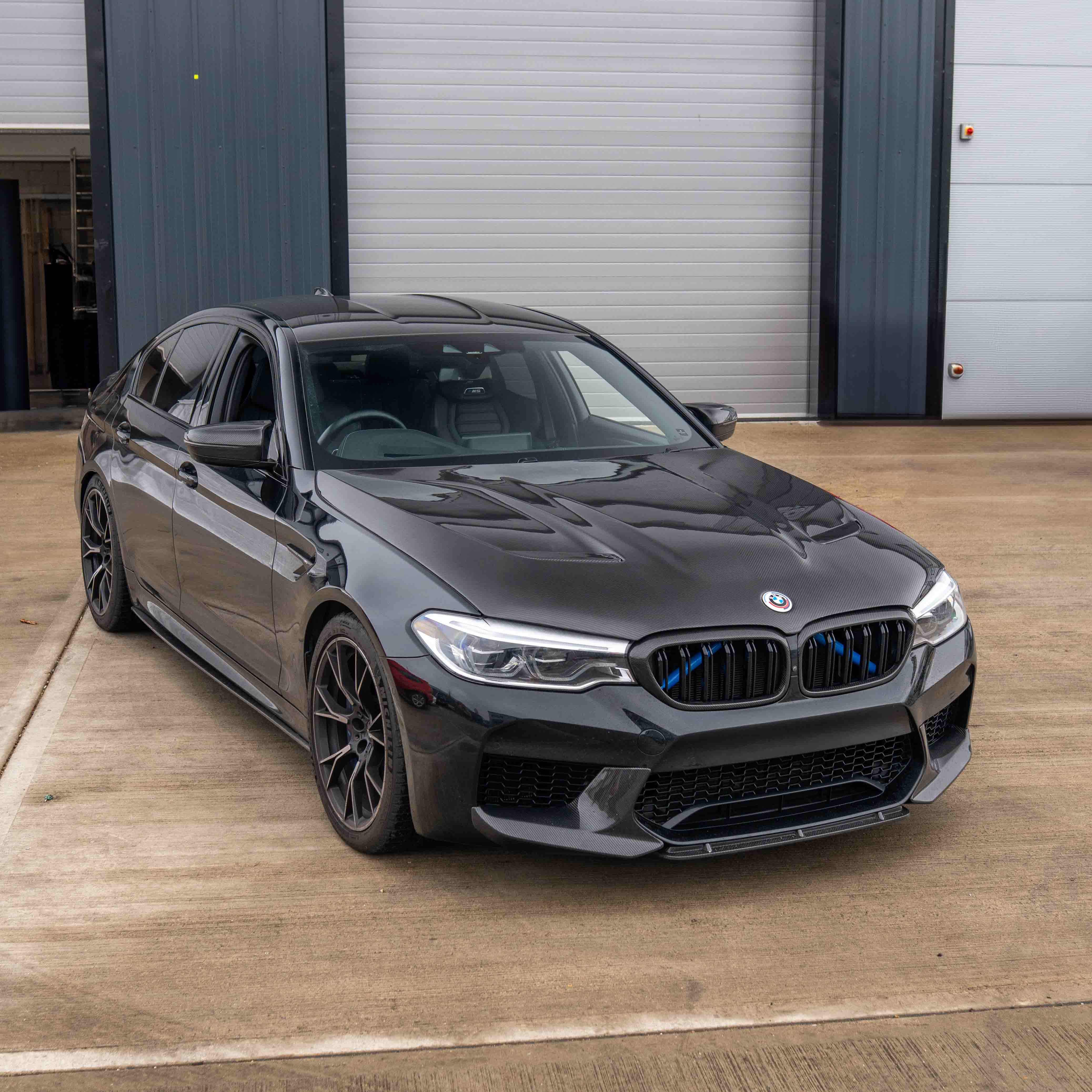 BMW F90 M5 & G30 5 SERIES CARBON FIBRE BONNET - Image 4