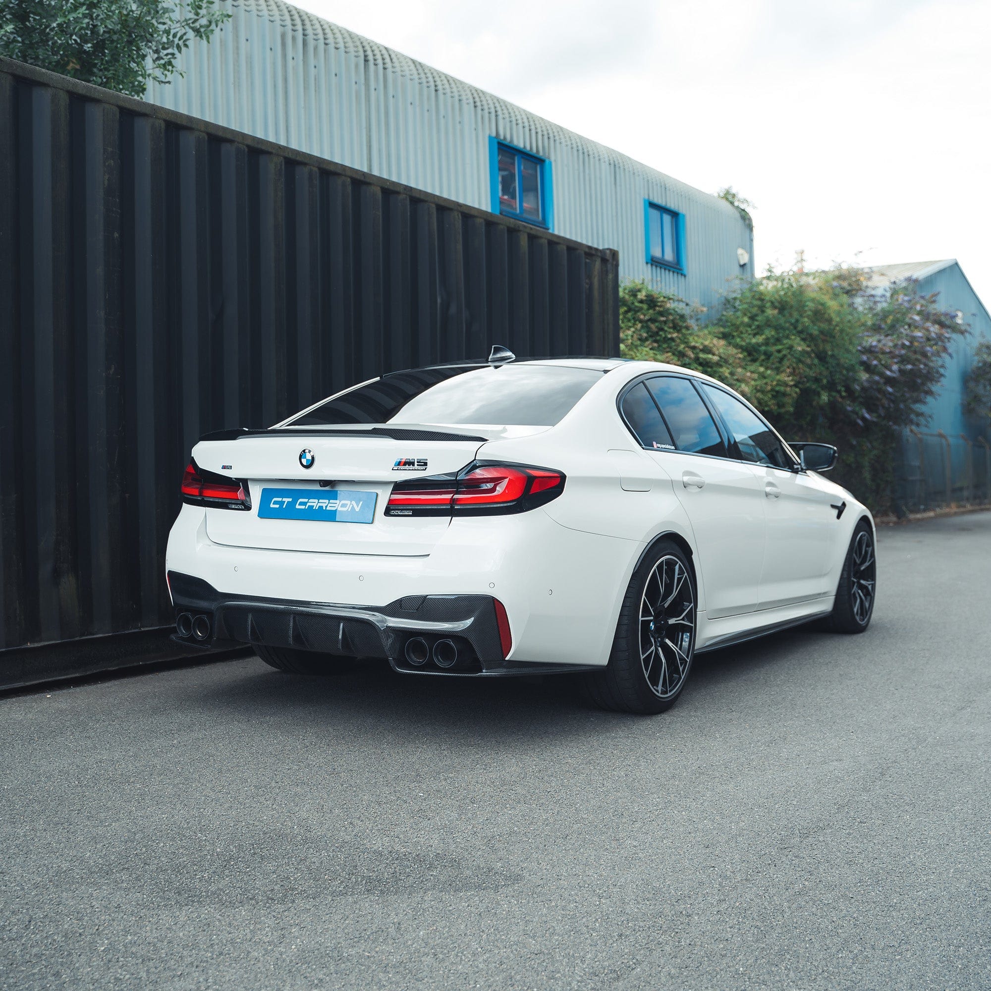 BMW F90 M5 PRE LCI CARBON FIBRE DIFFUSER - 3D STYLE - Image 3