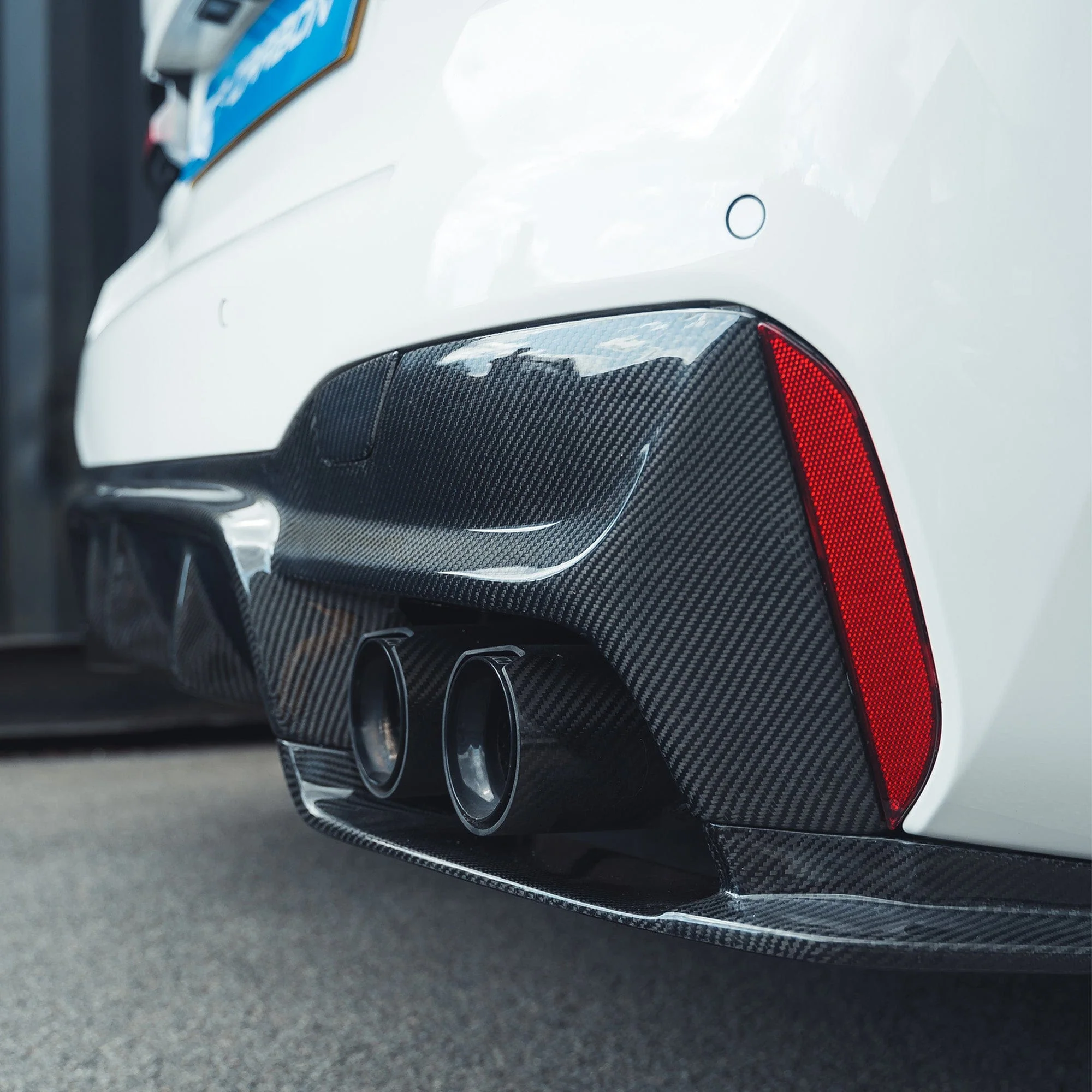 BMW F90 M5 PRE LCI CARBON FIBRE DIFFUSER - 3D STYLE - Image 5