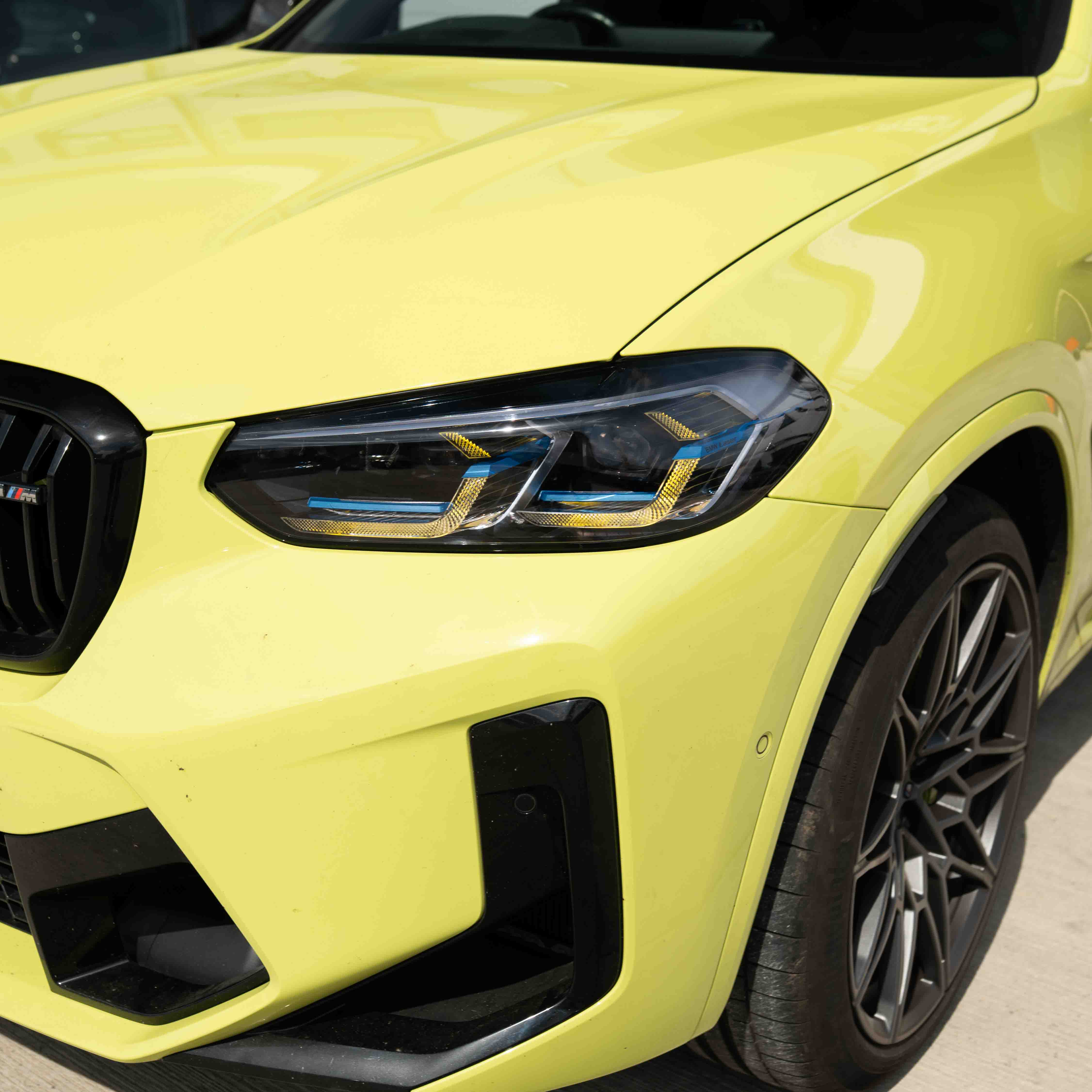 BMW F97 X3M LCI YELLOW ADAPTIVE DRL MODULE SET (2022+) - Image 5