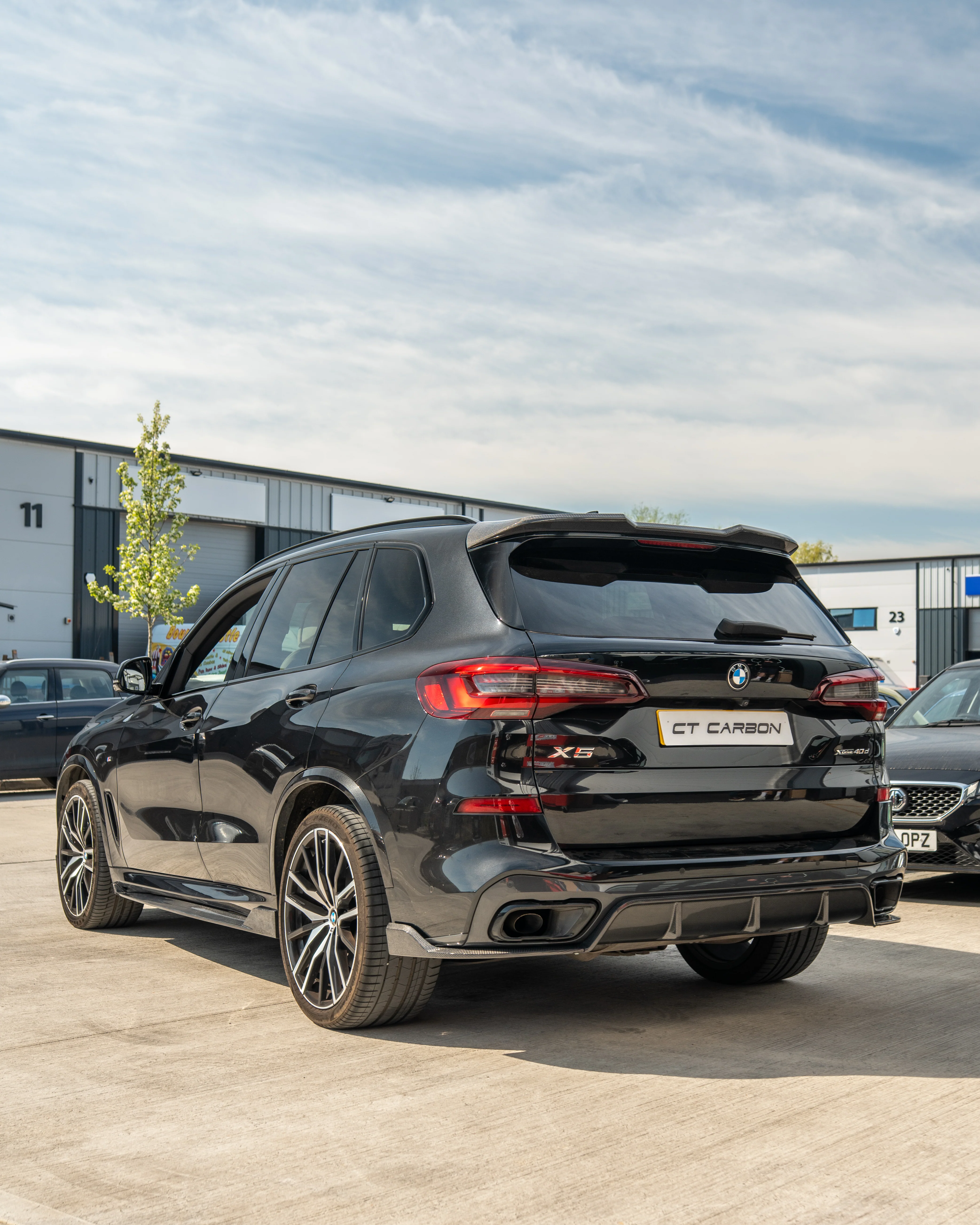 BMW G05 X5 FULL CARBON FIBRE KIT - V1 - Image 16