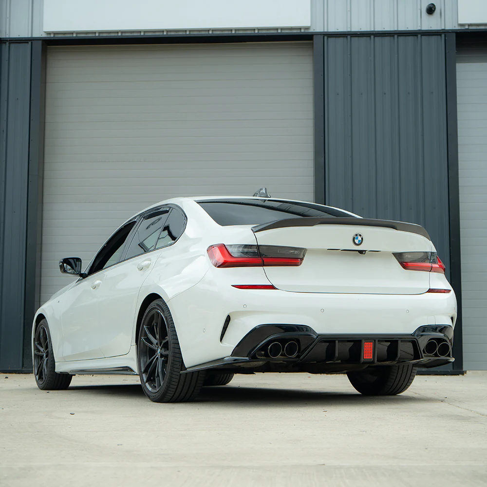 BMW G20/G21 3 SERIES 2019-2022 PRE LCI GLOSS LED BLACK DIFFUSER WITH TIPS - Image 4