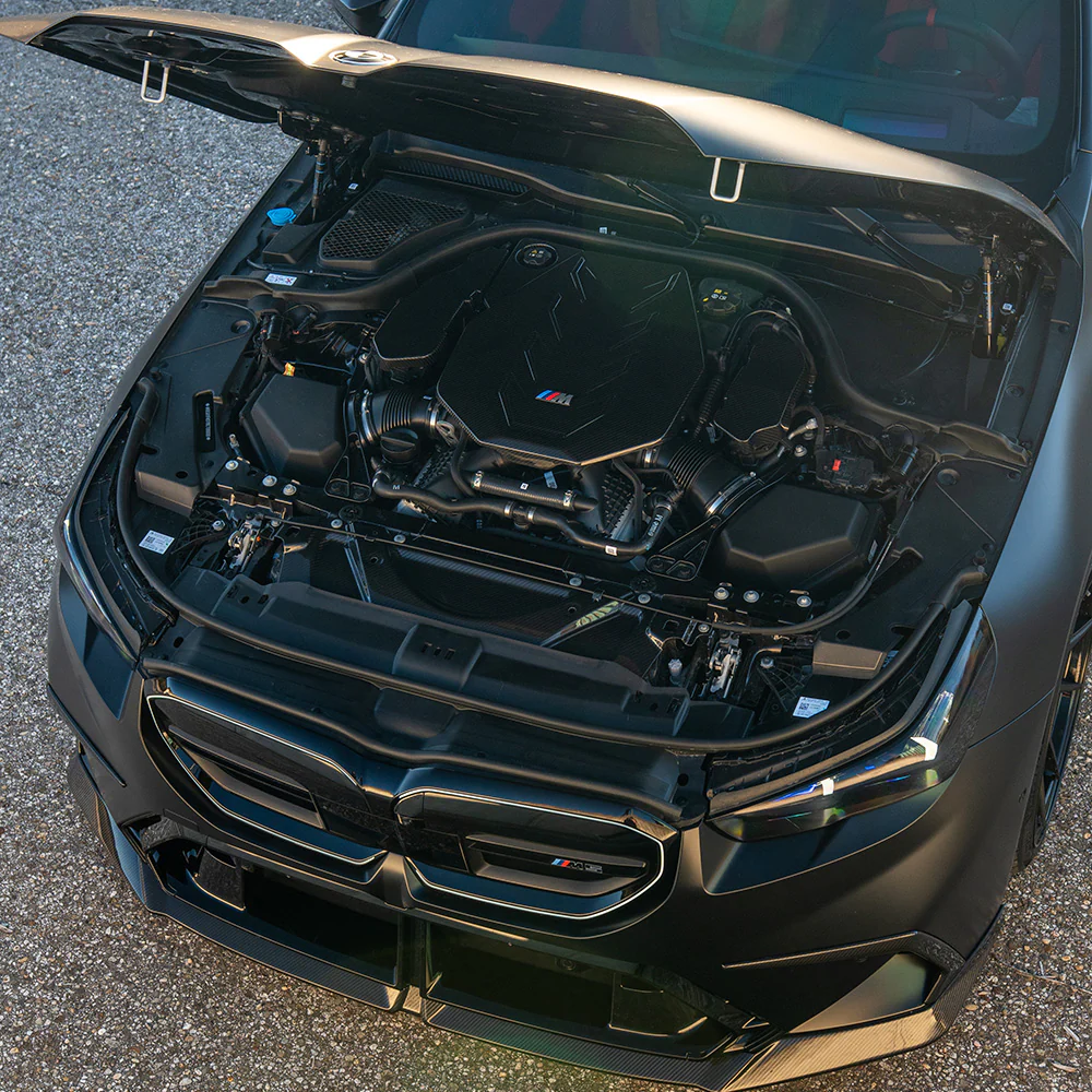 BMW G90/G99 M5 2024+ CARBON FIBRE ENGINE BAY COVER KIT - CT DESIGN - Image 2