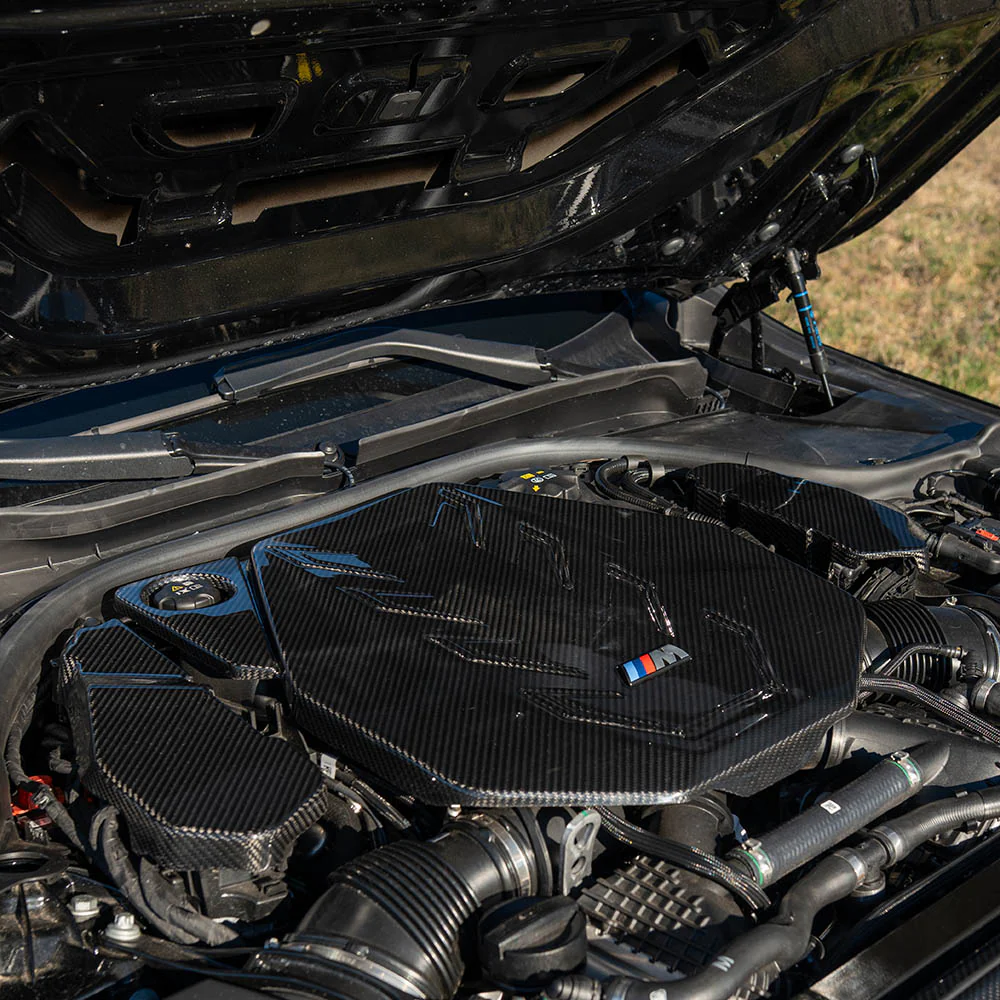 BMW G90/G99 M5 2024+ CARBON FIBRE ENGINE BAY COVER KIT - CT DESIGN - Image 3