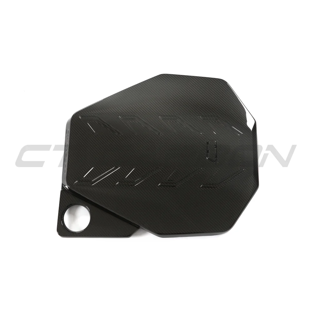BMW G90/G99 M5 2024+ CARBON FIBRE ENGINE BAY COVER KIT - CT DESIGN - Image 4