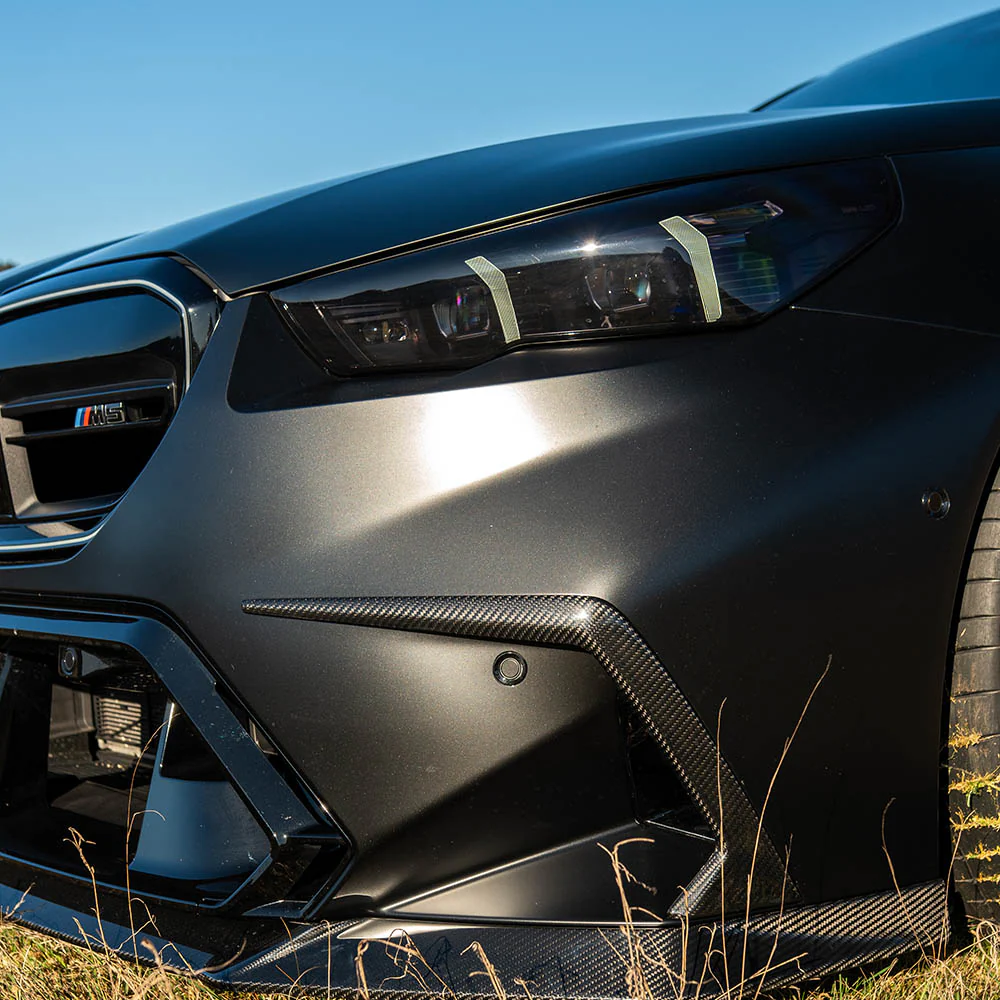 BMW G90/G99 M5 2024+ CARBON FIBRE FRONT BUMPER TRIM - CT DESIGN - Image 2