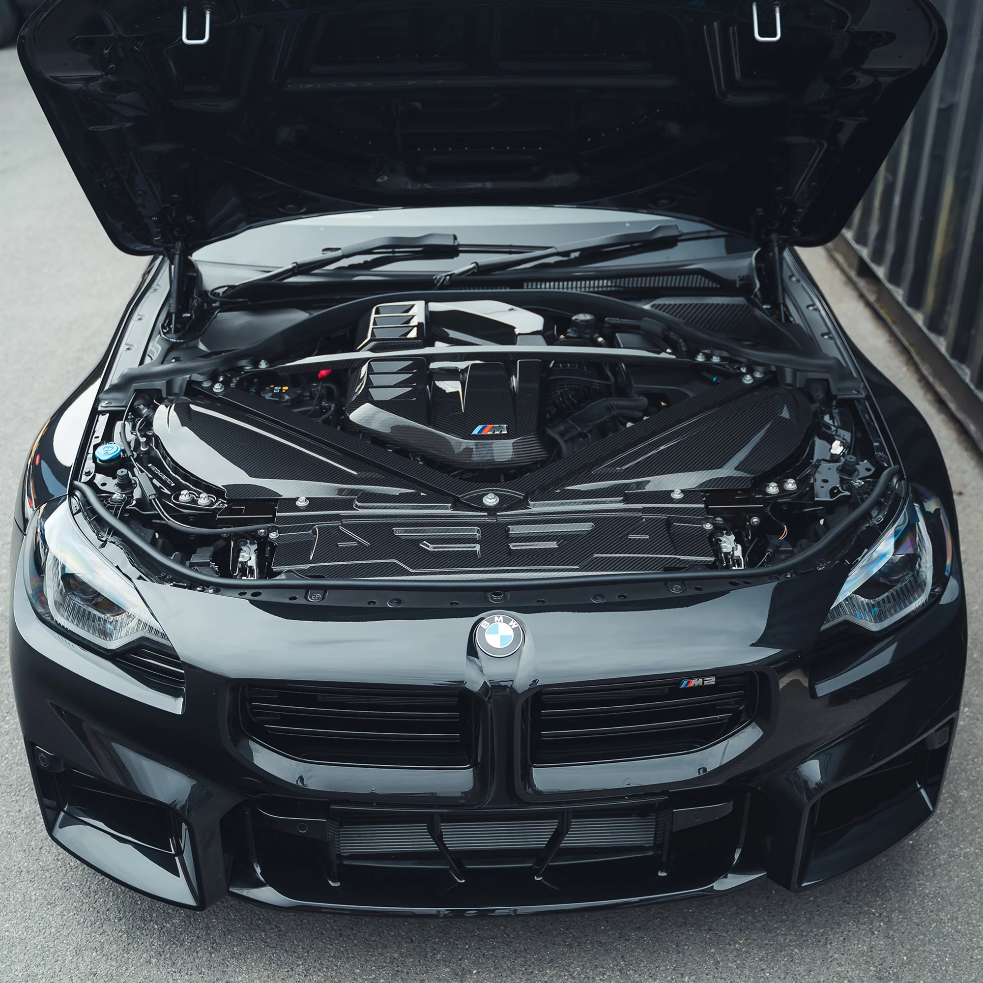 BMW M2 M3 & M4 G87/G80/G81/G82/G83 CARBON FIBRE AIR INTAKE COVER - Image 4