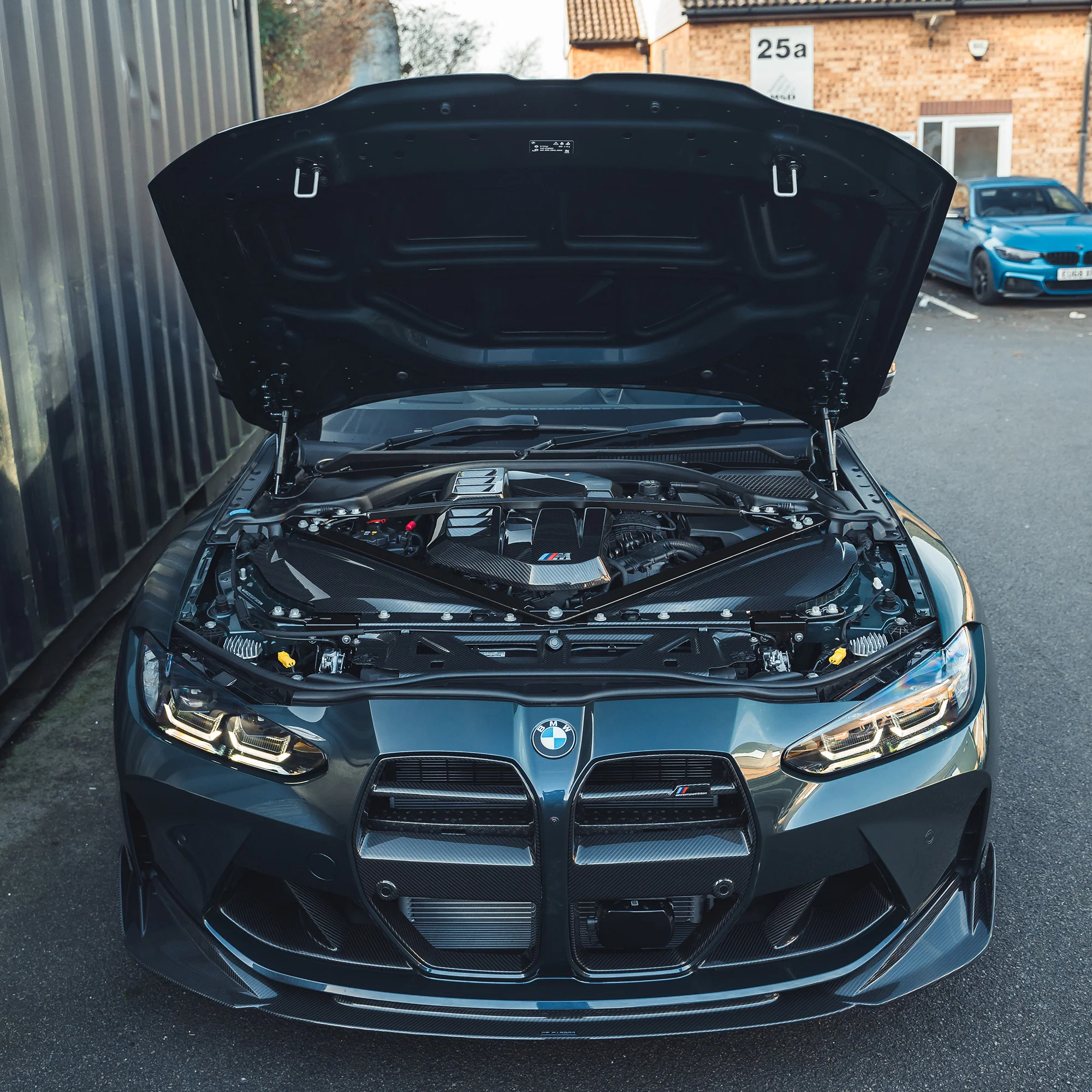 BMW M2 M3 & M4 G87/G80/G81/G82/G83 CARBON FIBRE SLAM PANEL REPLACEMENT - Image 10