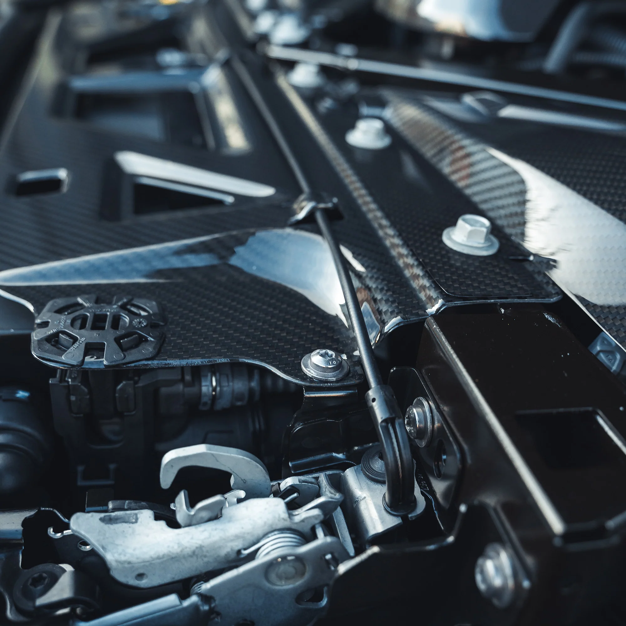 BMW M2 M3 & M4 G87/G80/G81/G82/G83 CARBON FIBRE SLAM PANEL REPLACEMENT - Image 13