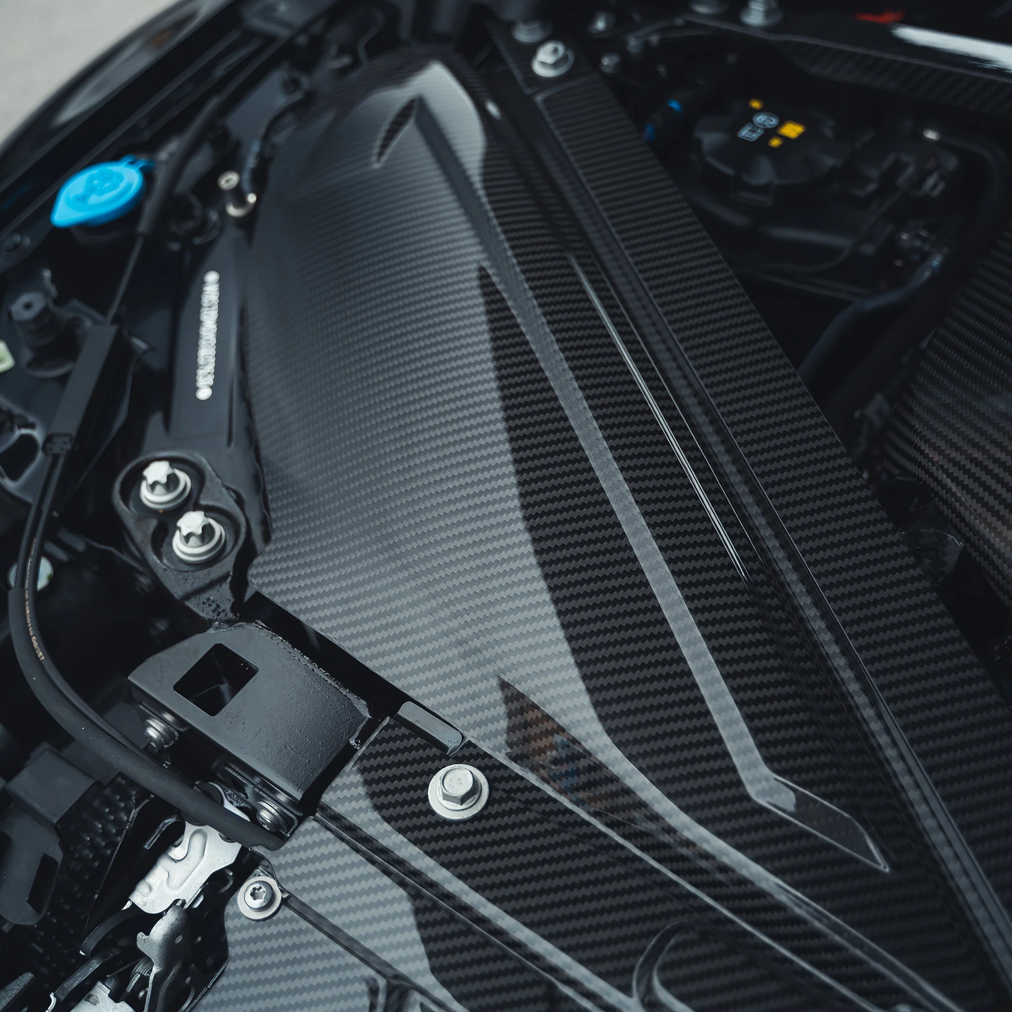 BMW M2 M3 & M4 G87/G80/G81/G82/G83 CARBON FIBRE ENGINE DRESS UP KIT - Image 6