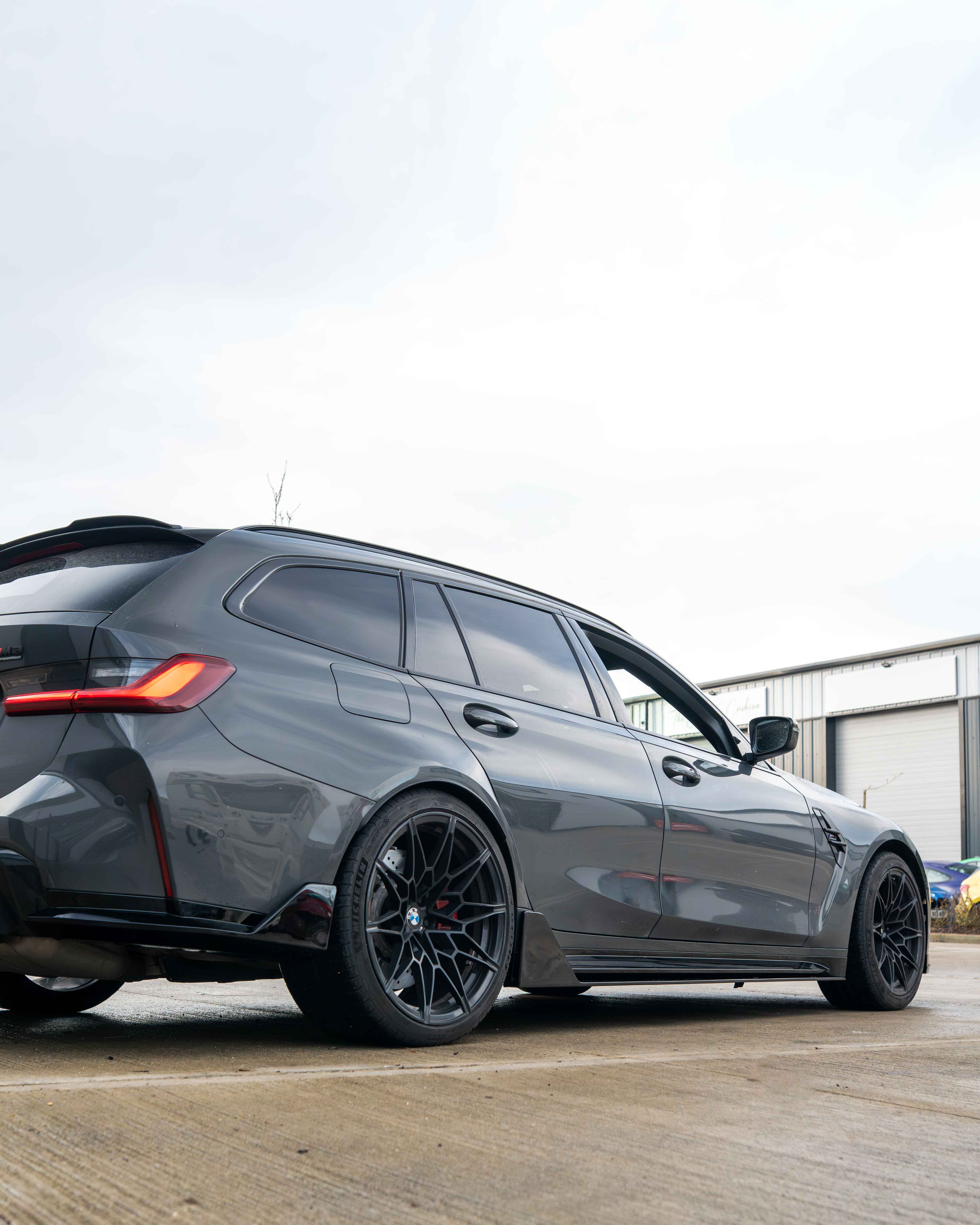 BMW M3 G80 & G81 GLOSS BLACK SIDE SKIRTS - MP STYLE - Image 2