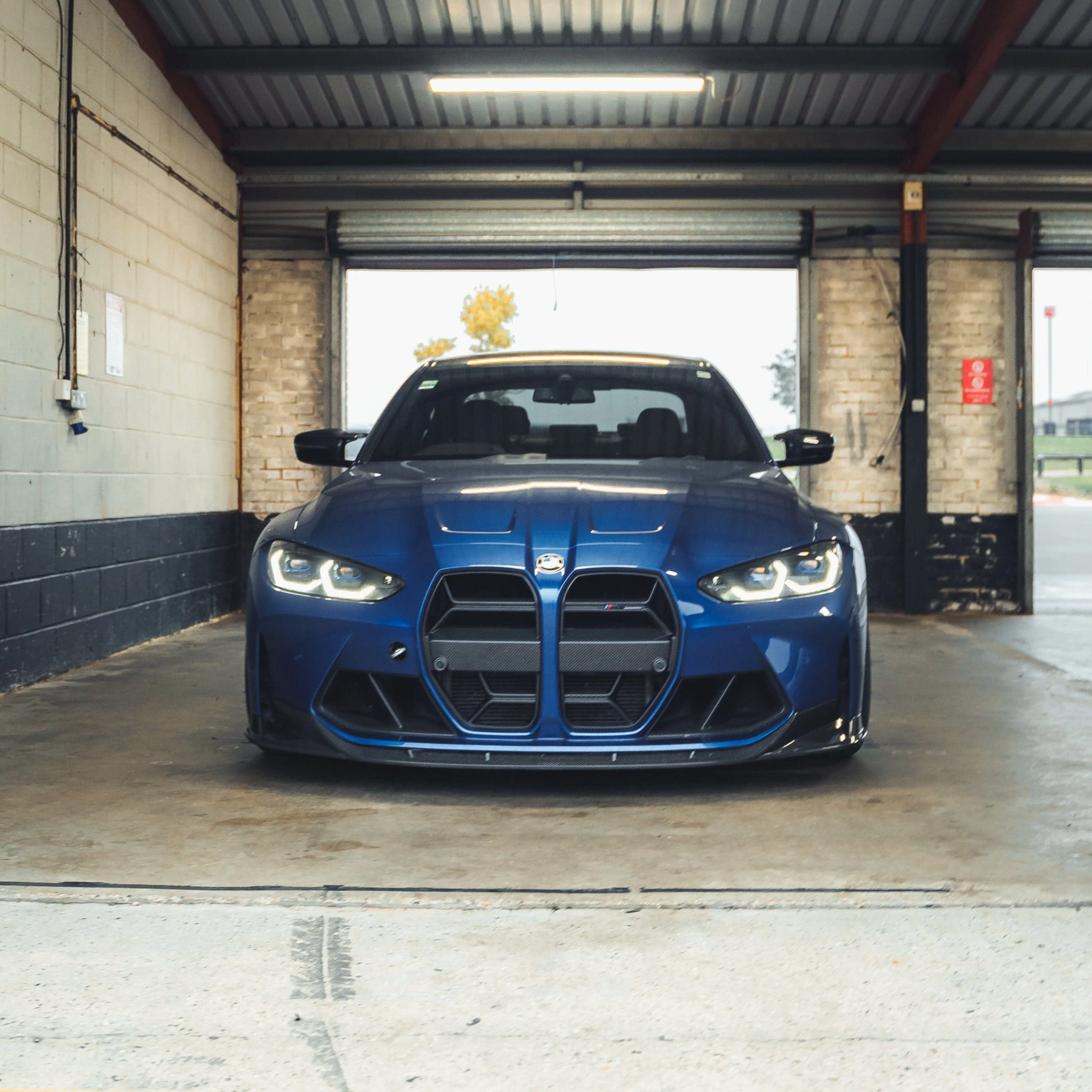 BMW M3/M4 G80/G81/G82/G83 CARBON FIBRE GRILLE - WITHOUT ACC - V2 - Image 2