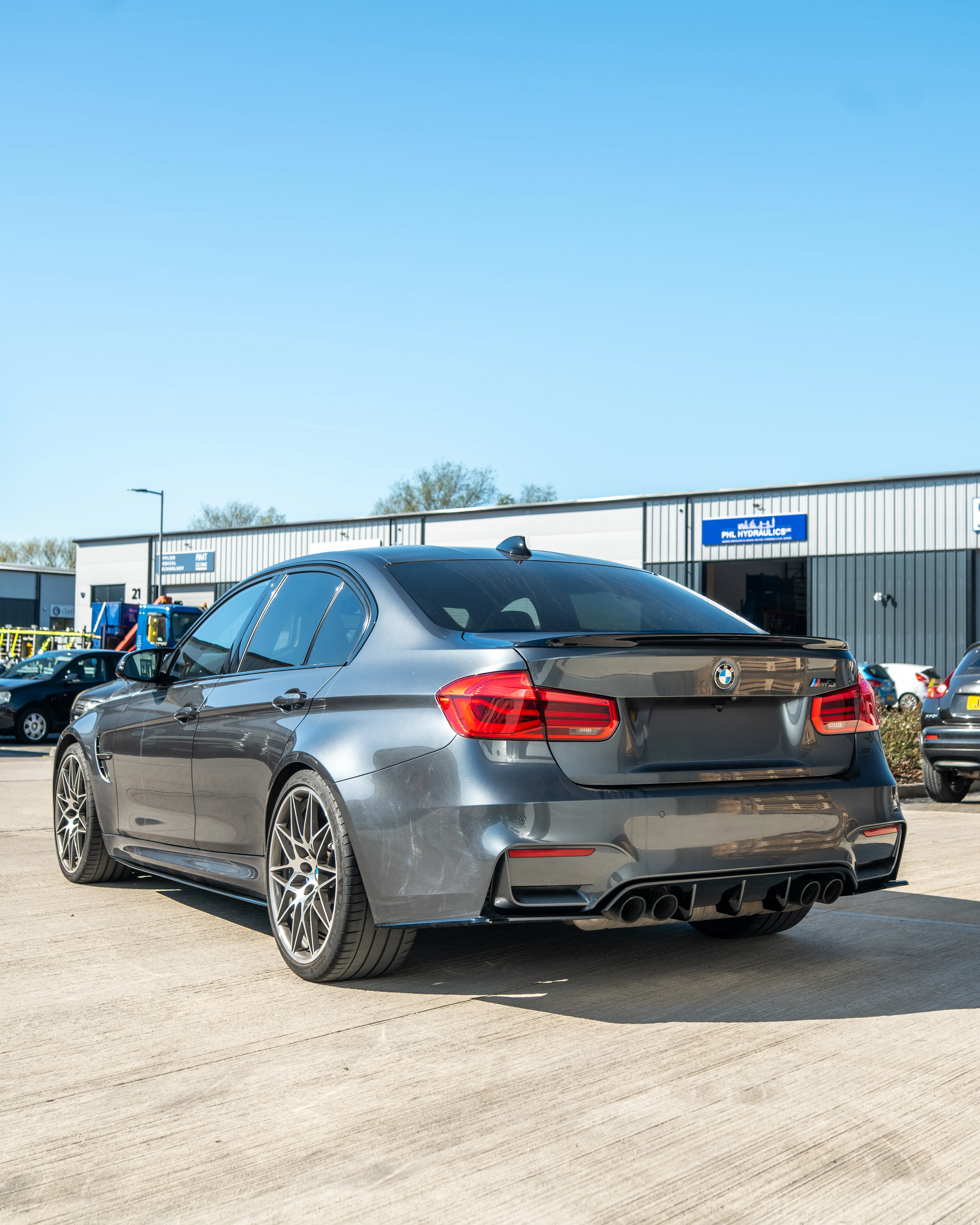BMW M3 (F80) FULL GLOSS BLACK KIT - Image 6