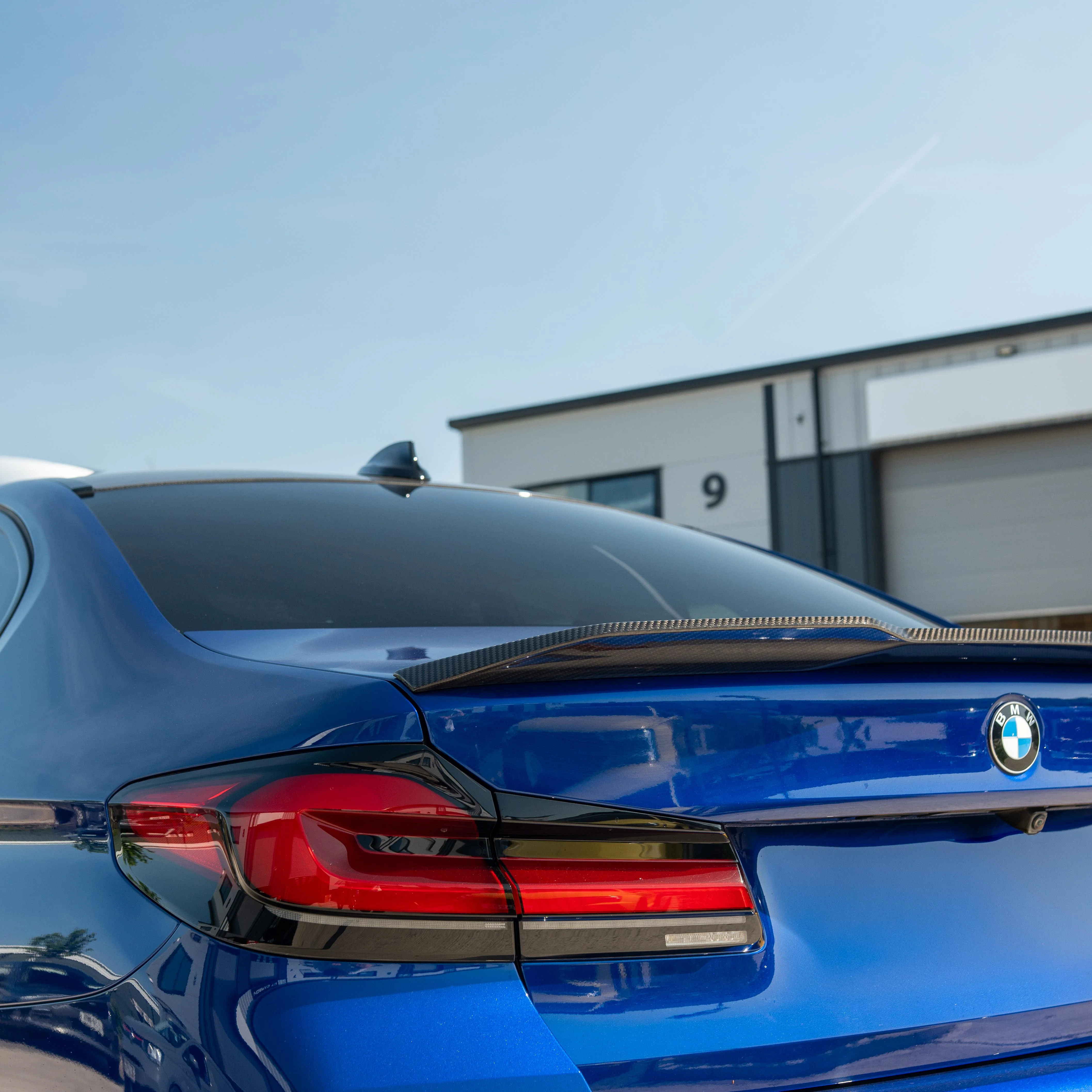 BMW M5 F90 & G30 5 SERIES CARBON FIBRE SPOILER - V4 - Image 5