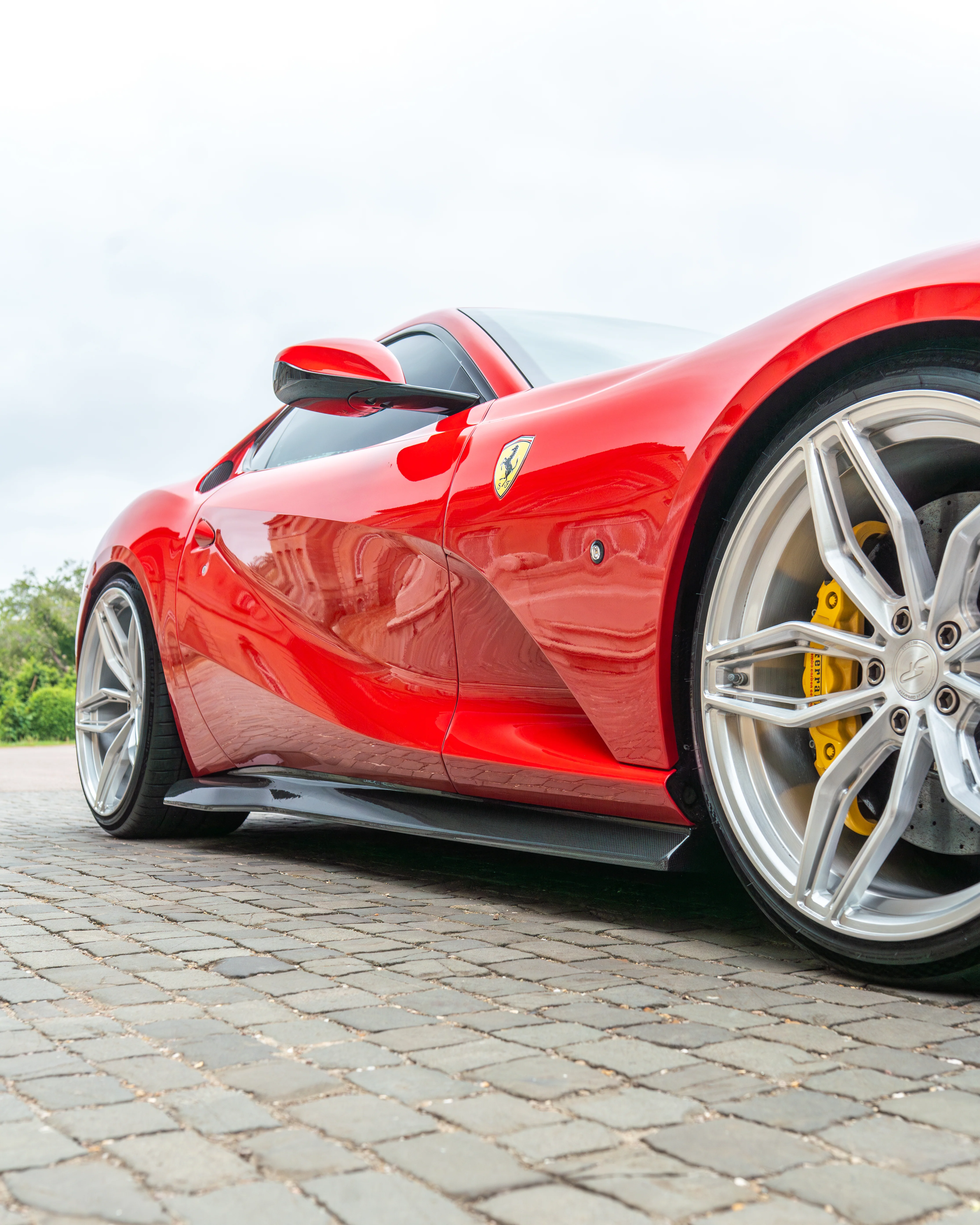 FERRARI 812 SUPERFAST CARBON FIBRE KIT V2 - CT DESIGN - Image 11