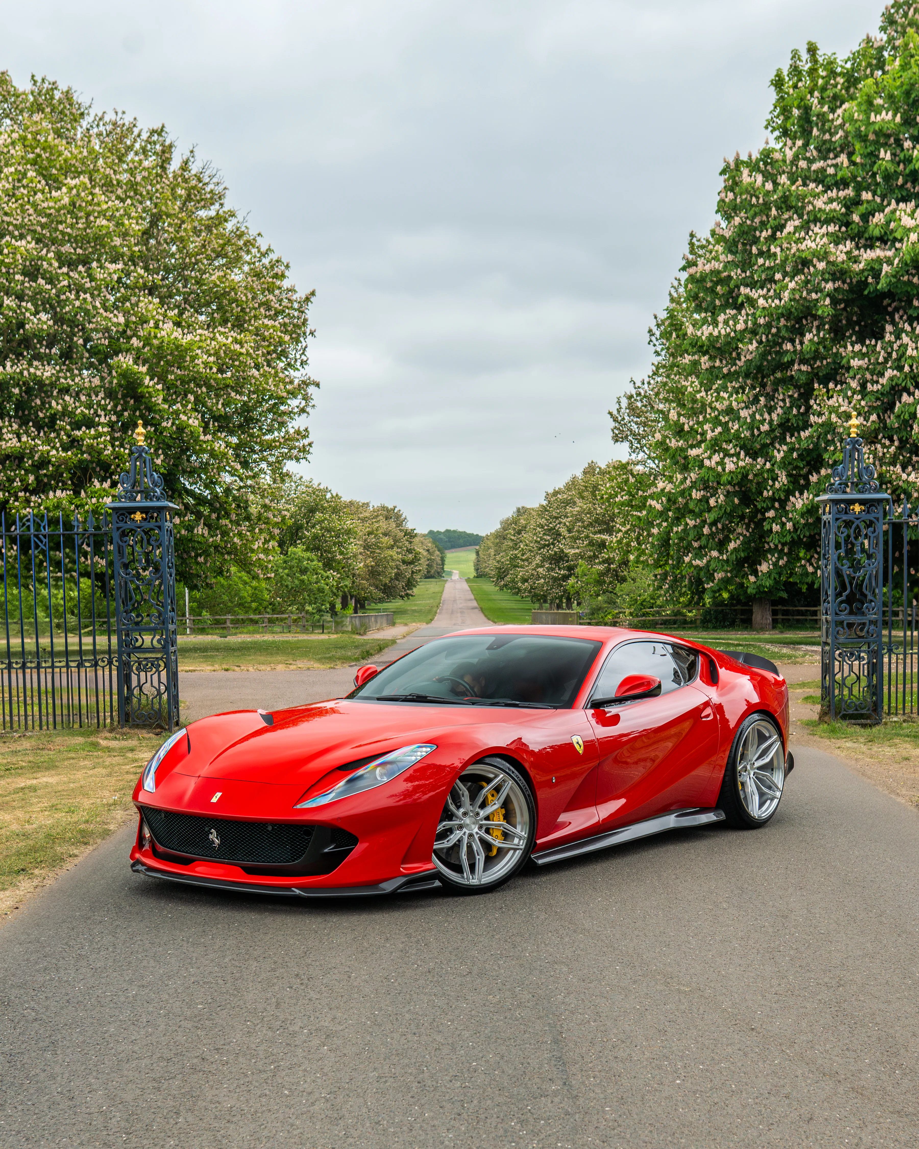 FERRARI 812 SUPERFAST & GTS CARBON FIBRE SIDE SKIRT EXTENSION - CT DESIGN - Image 9