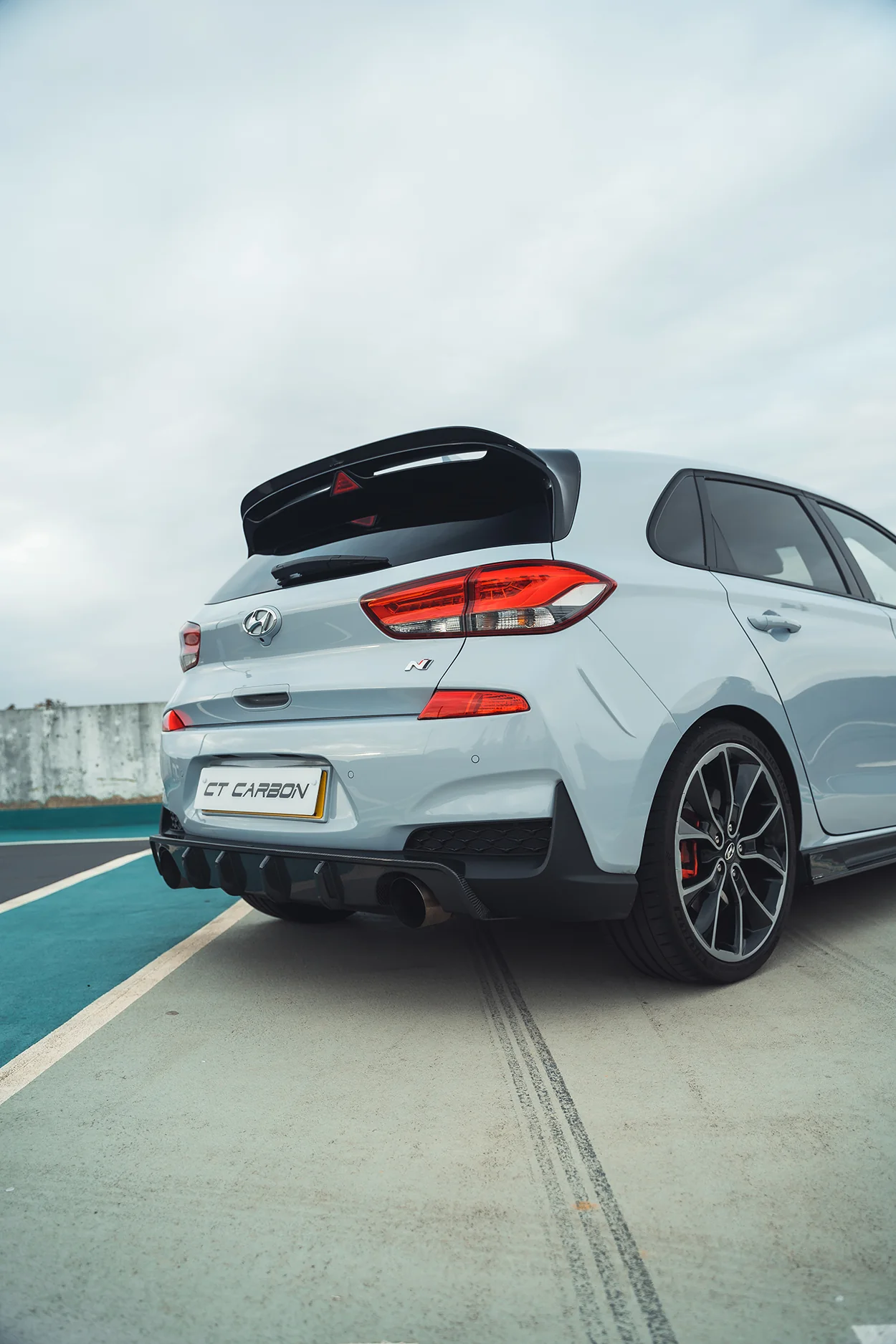 HYUNDAI i30N CARBON FIBRE SPOILER - CT DESIGN - Image 3