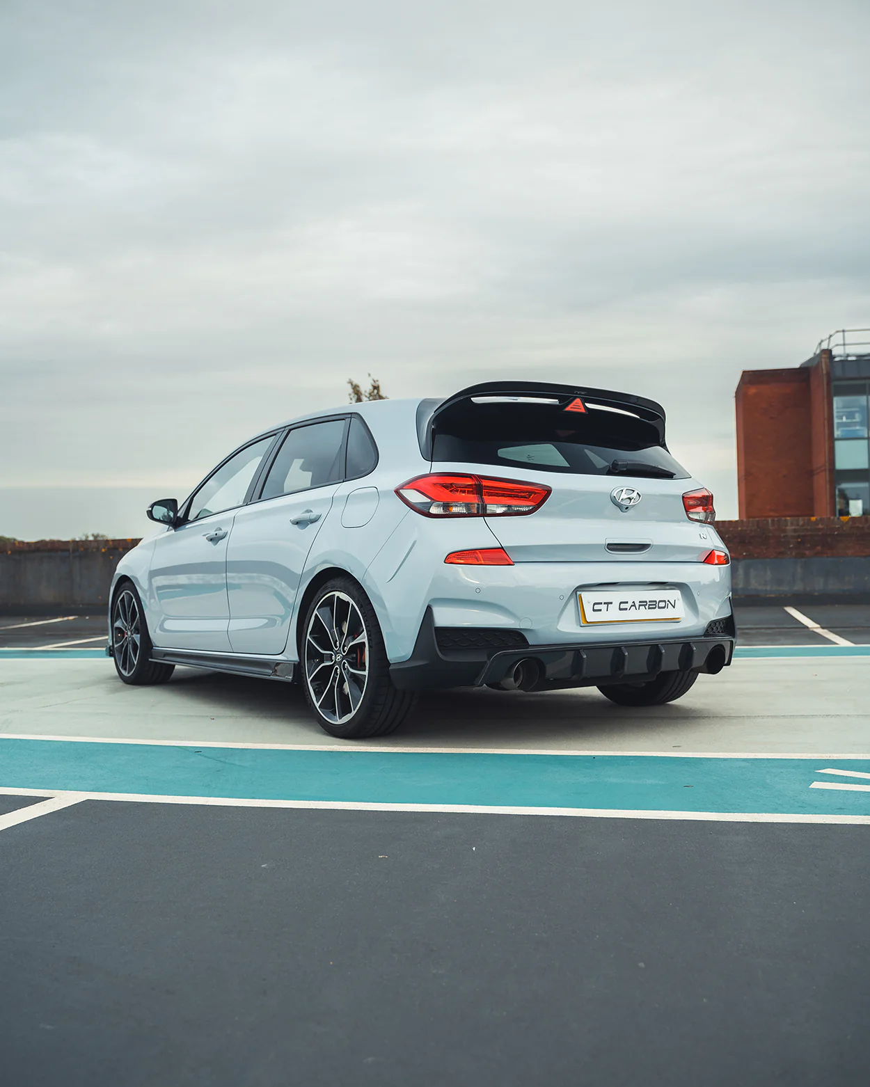 HYUNDAI i30N CARBON FIBRE SPOILER - CT DESIGN - Image 4