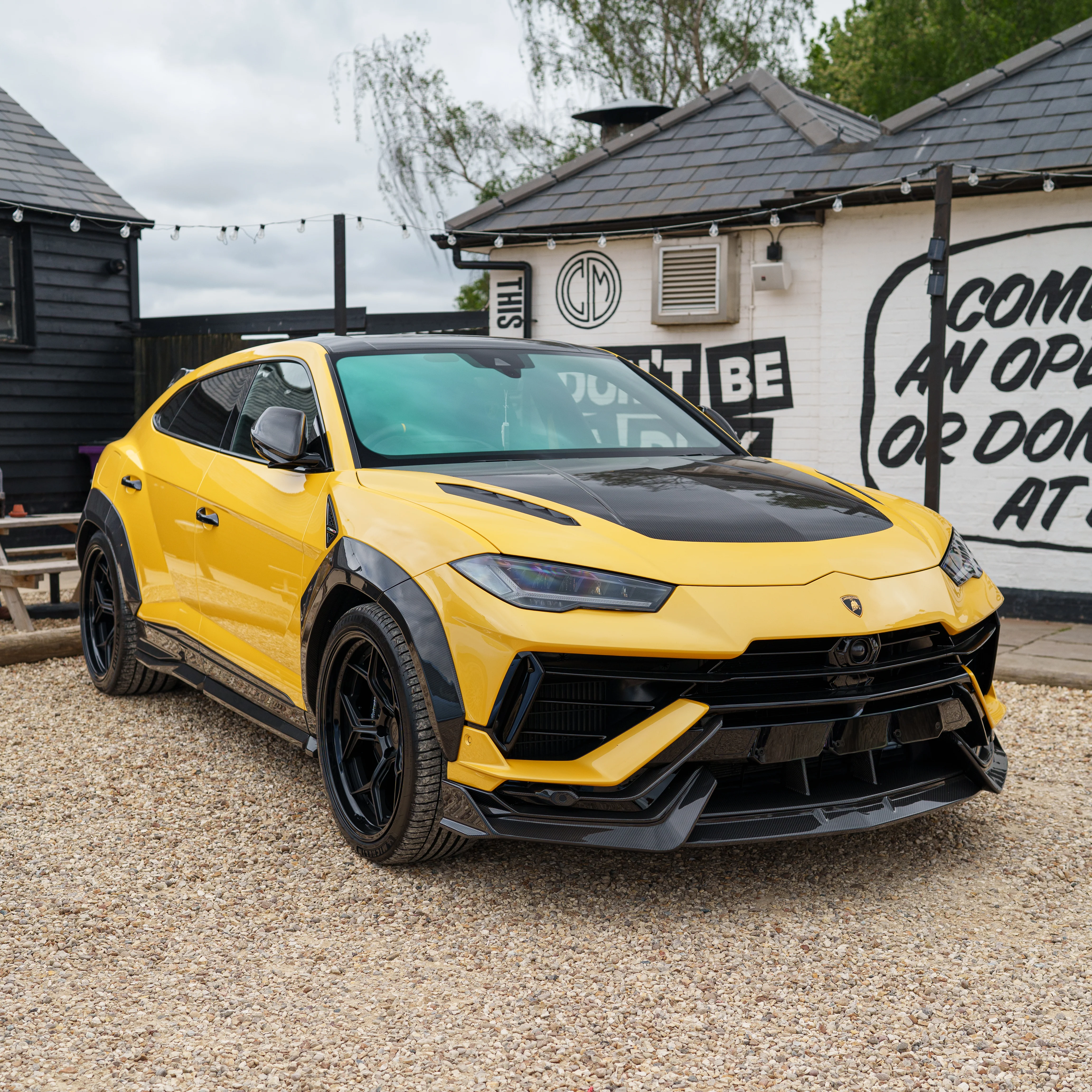 LAMBORGHINI URUS PERFORMANTE CARBON FIBRE SPLITTER - CT DESIGN - Image 2