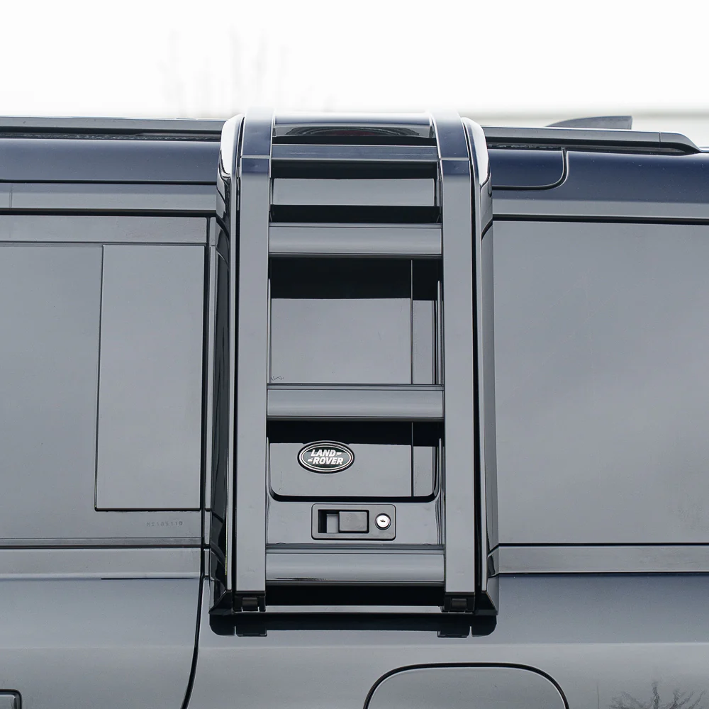 LAND ROVER DEFENDER L663 110 & 90 GLOSS BLACK LADDER - Image 3