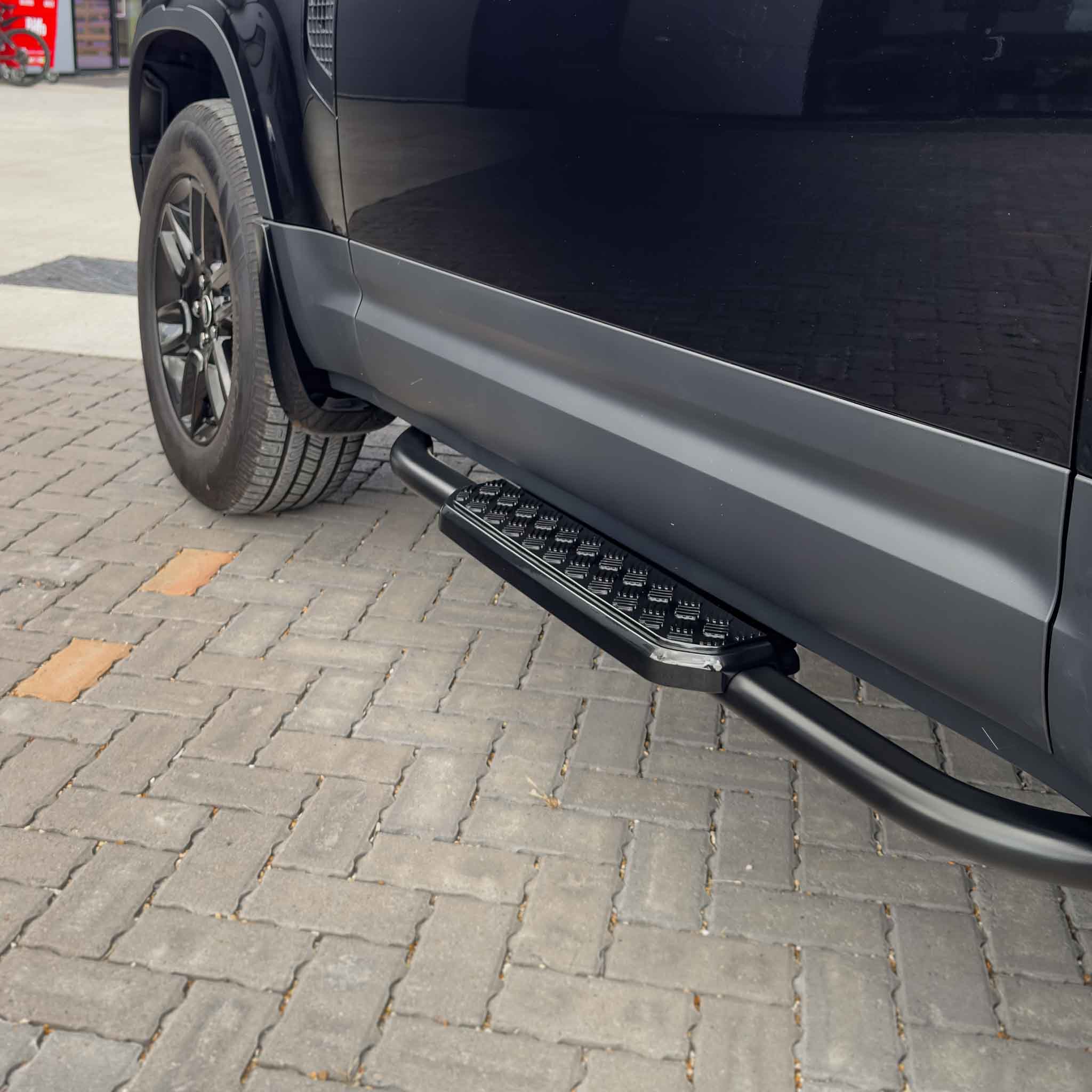LAND ROVER DEFENDER L663 90 SIDE STEPS - Image 5