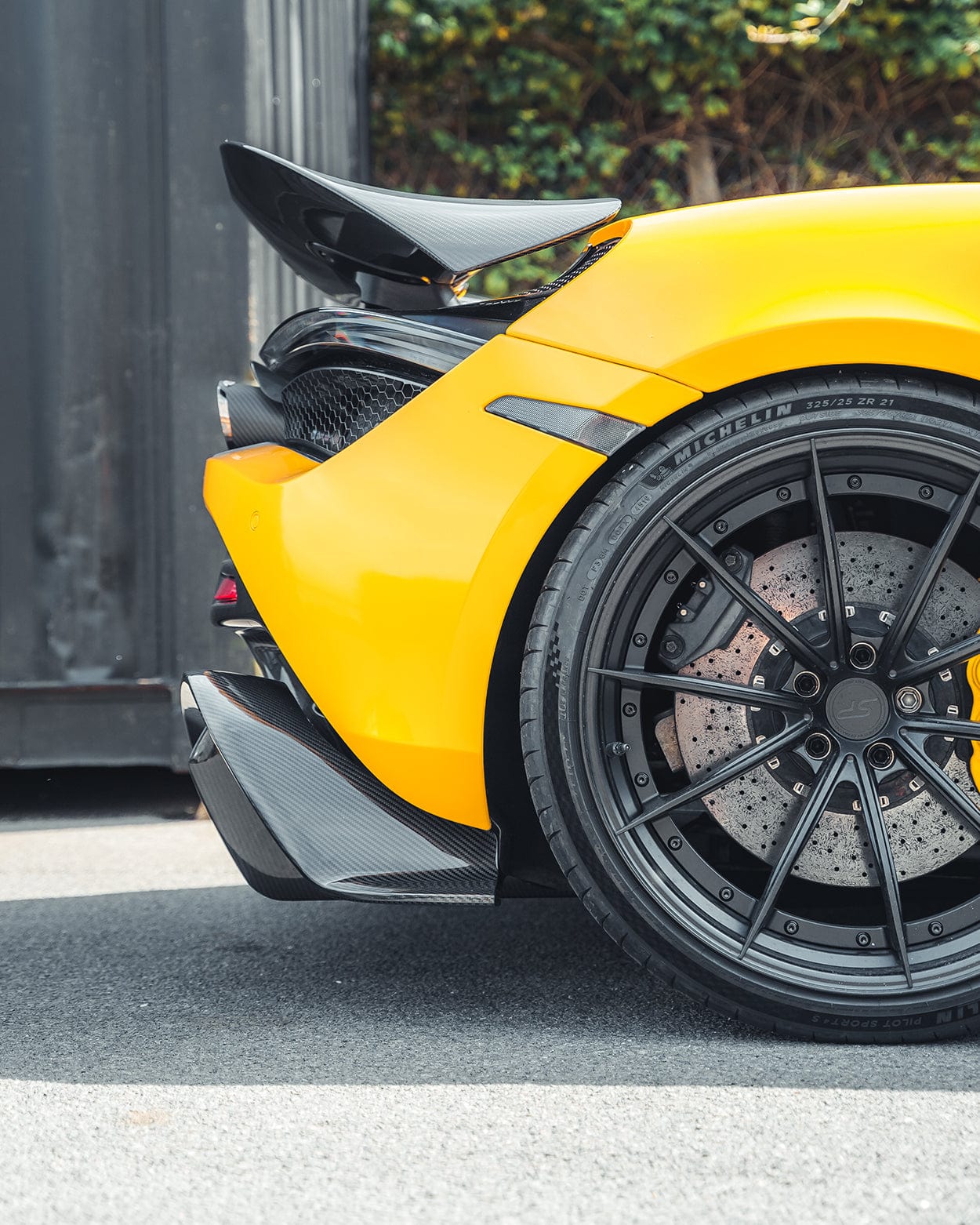 MCLAREN 720S CARBON FIBRE SPOILER - CT DESIGN - Image 6