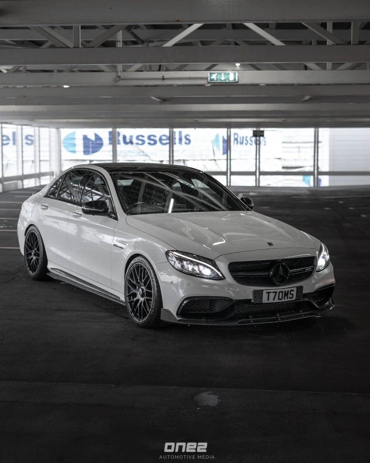 MERCEDES C63 W205 SALOON FULL CARBON FIBRE KIT V2 - Image 4