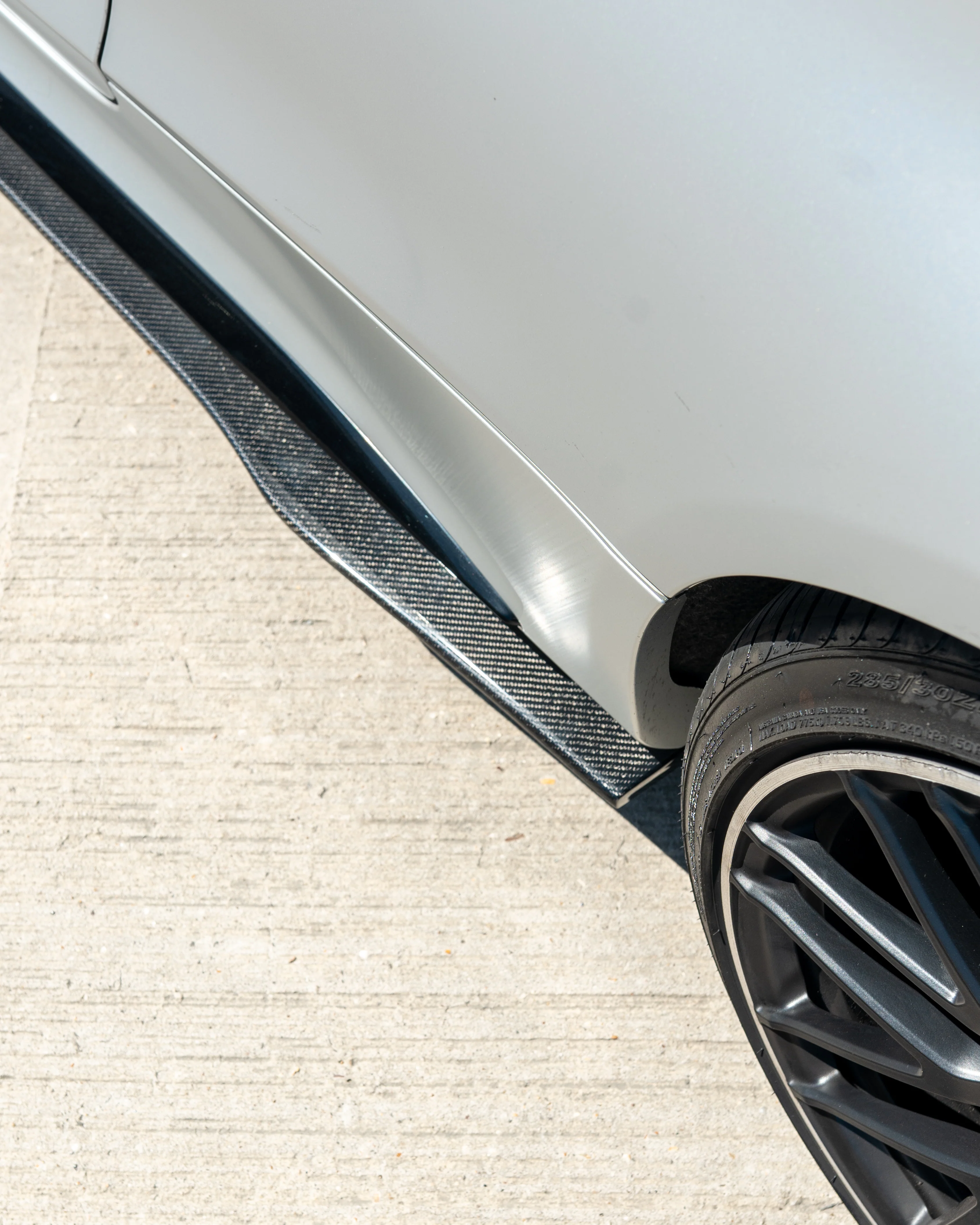 MERCEDES W205 C63 & C63S COUPE 2DR & SALOON 4DR CARBON SIDE SKIRTS V1 - Image 3