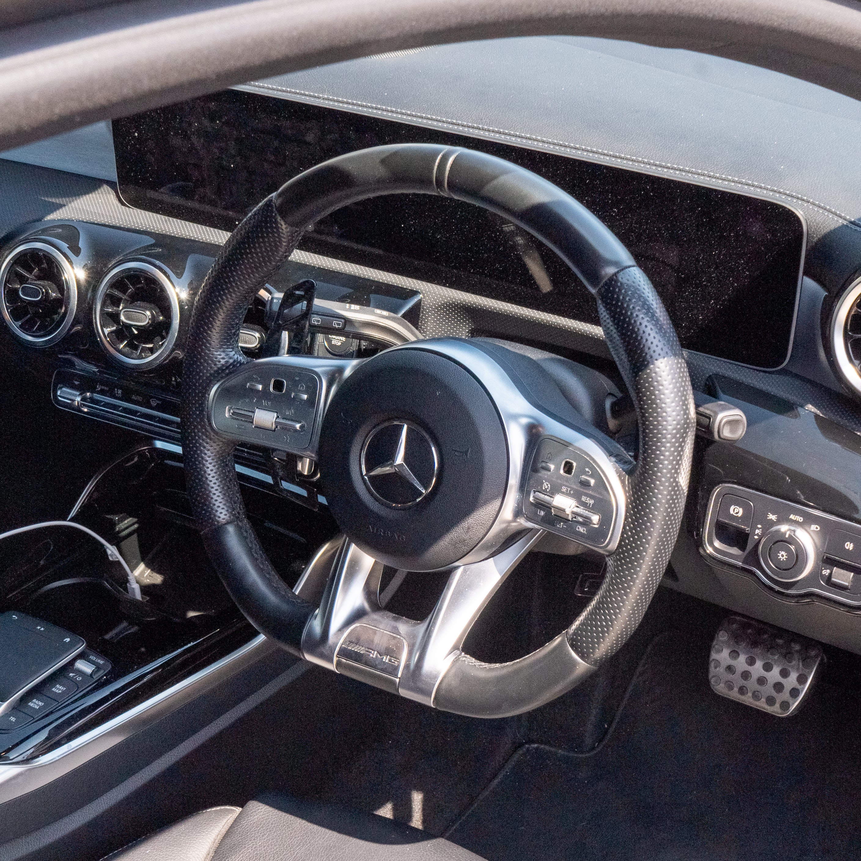 MERCREDES AMG MAGNETIC CARBON FIBRE SHIFTER PADDLES - Image 6