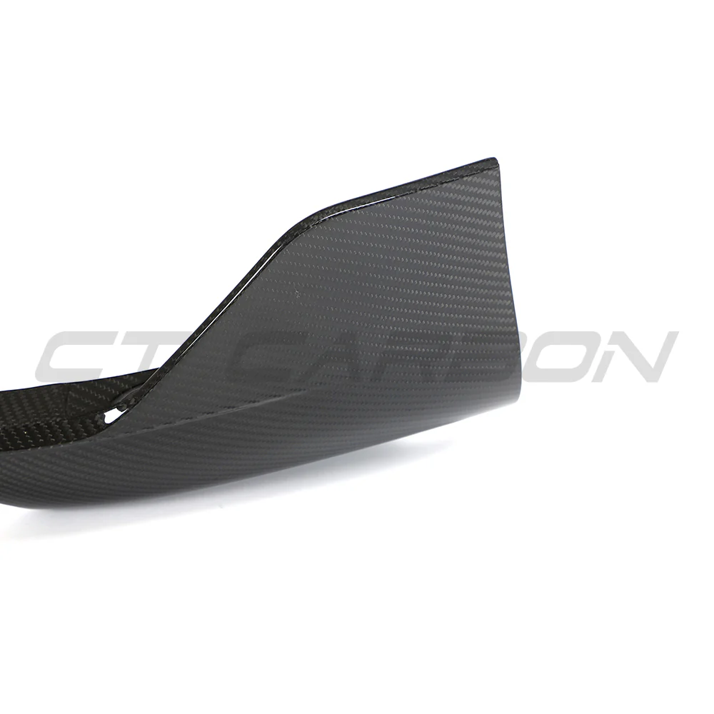 PORSCHE 992 CARRERA 2018-2024 CARBON FIBRE CORNER SPLITTERS - Image 3