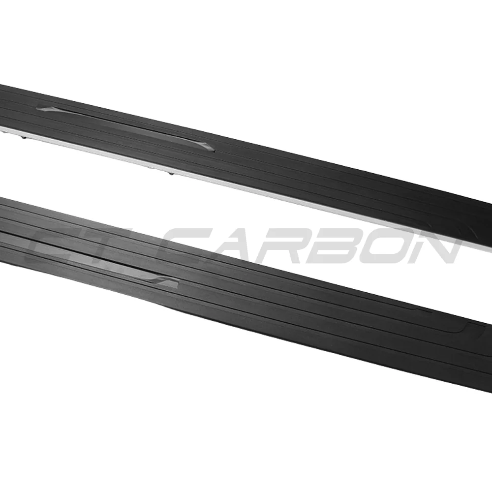 RANGE ROVER L460 2022+ ELECTRIC FOLD OUT SIDE STEPS - Image 4